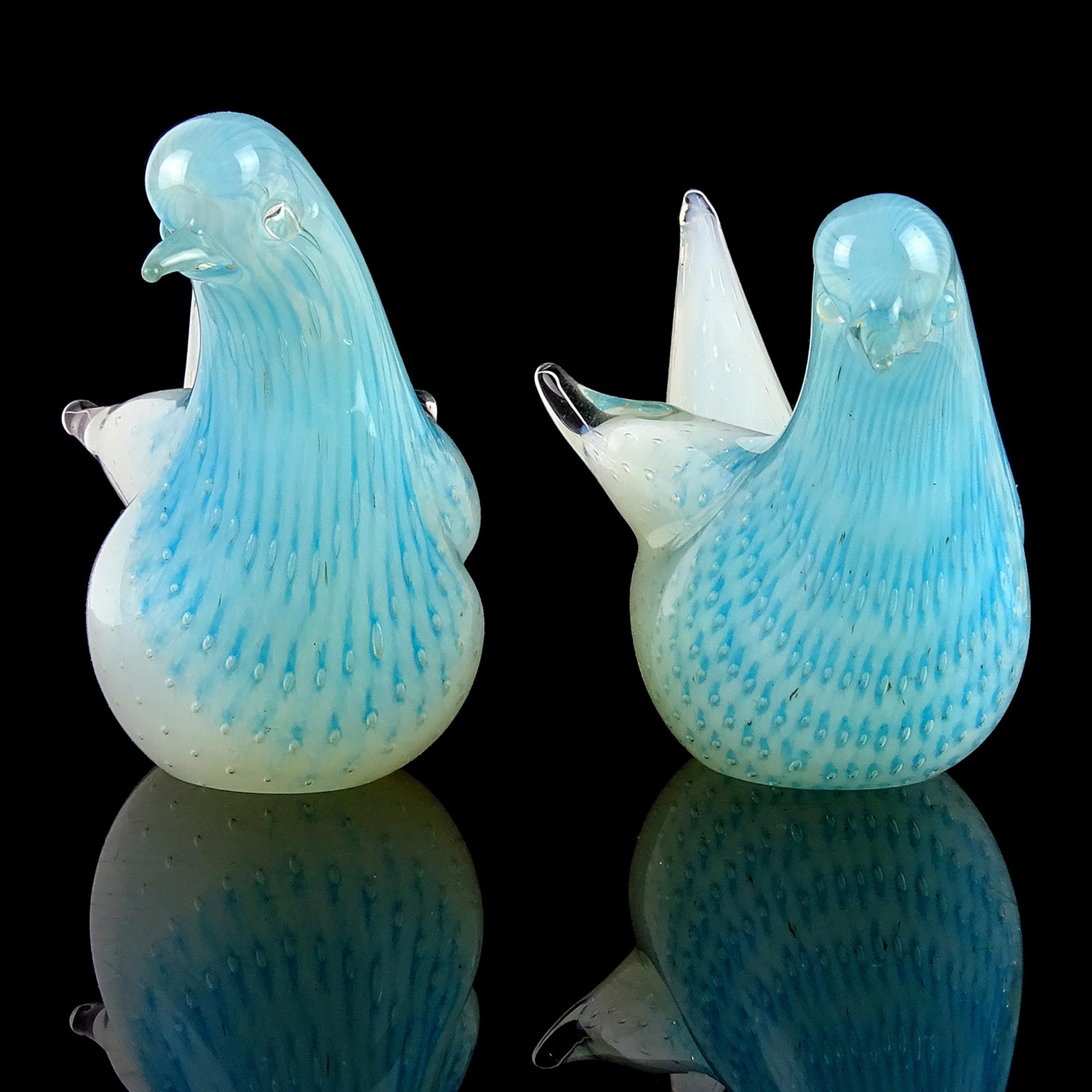Murano Opalescent Weiß Blau Blasen Italienische Kunst Glas Taube Vogel Figurinen im Zustand „Gut“ im Angebot in Kissimmee, FL
