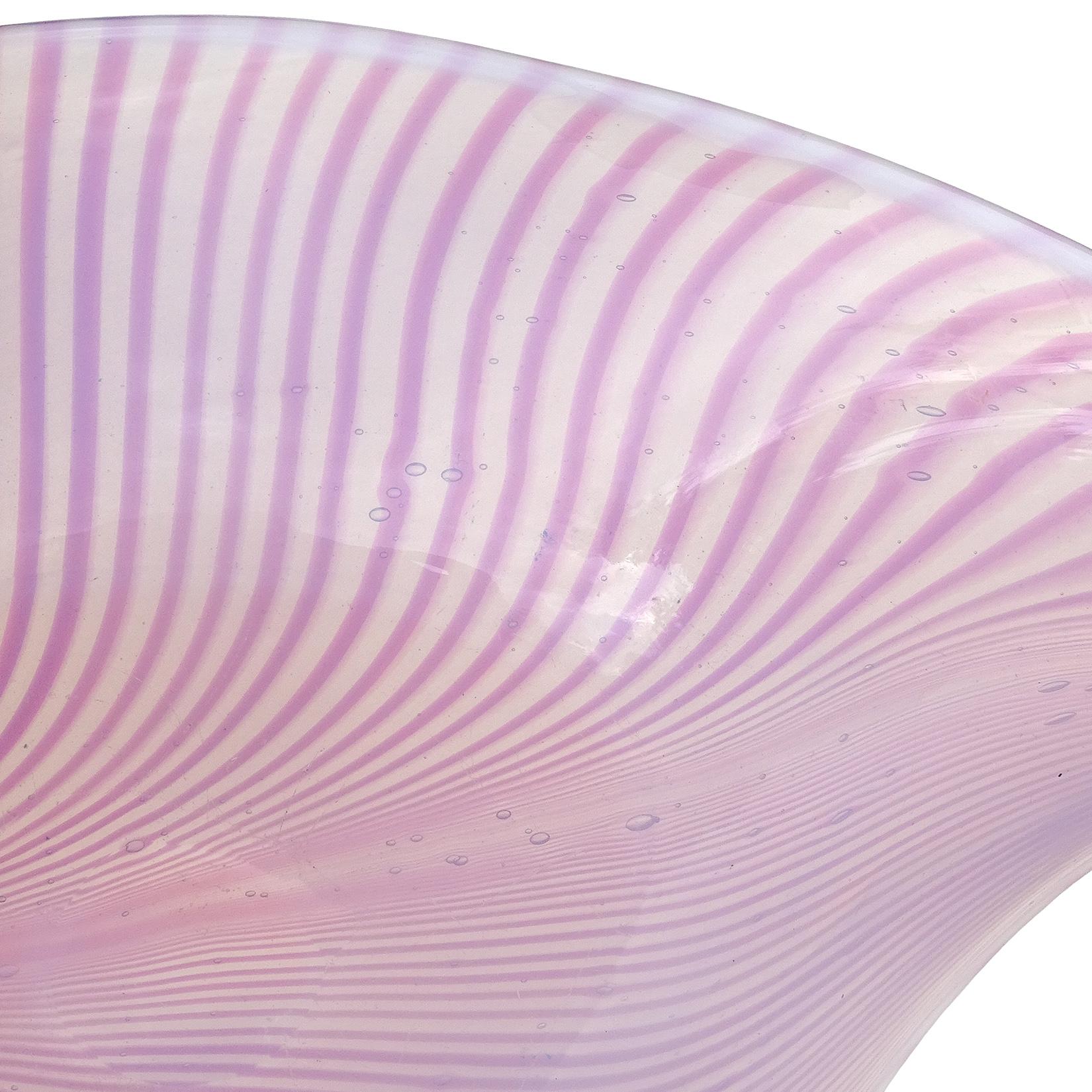 20th Century Murano Opalescent White Pink Pulled Feather Design Italian Art Glass Leaf Bowl