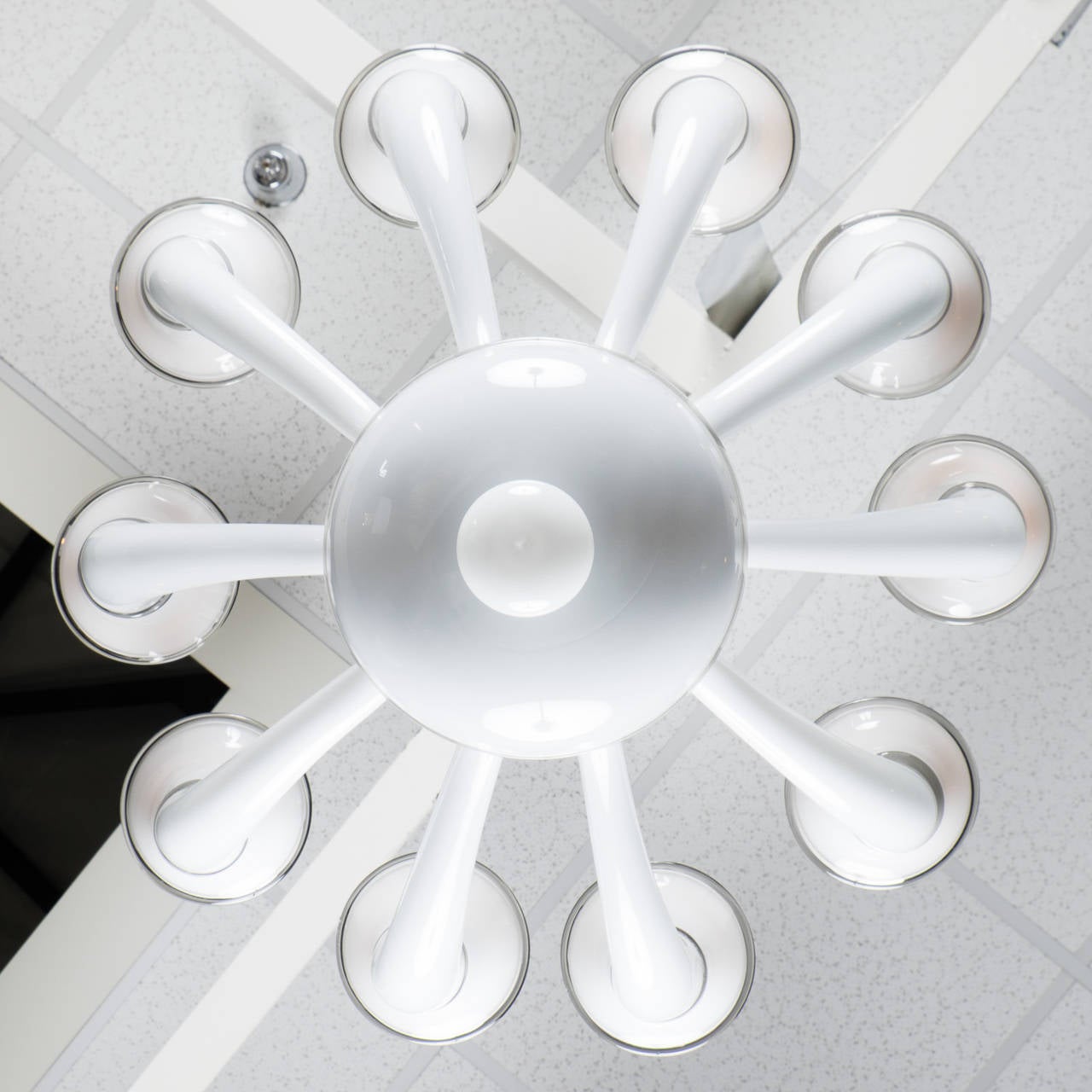 Lampadario in vetro opalino di Murano in vendita 3