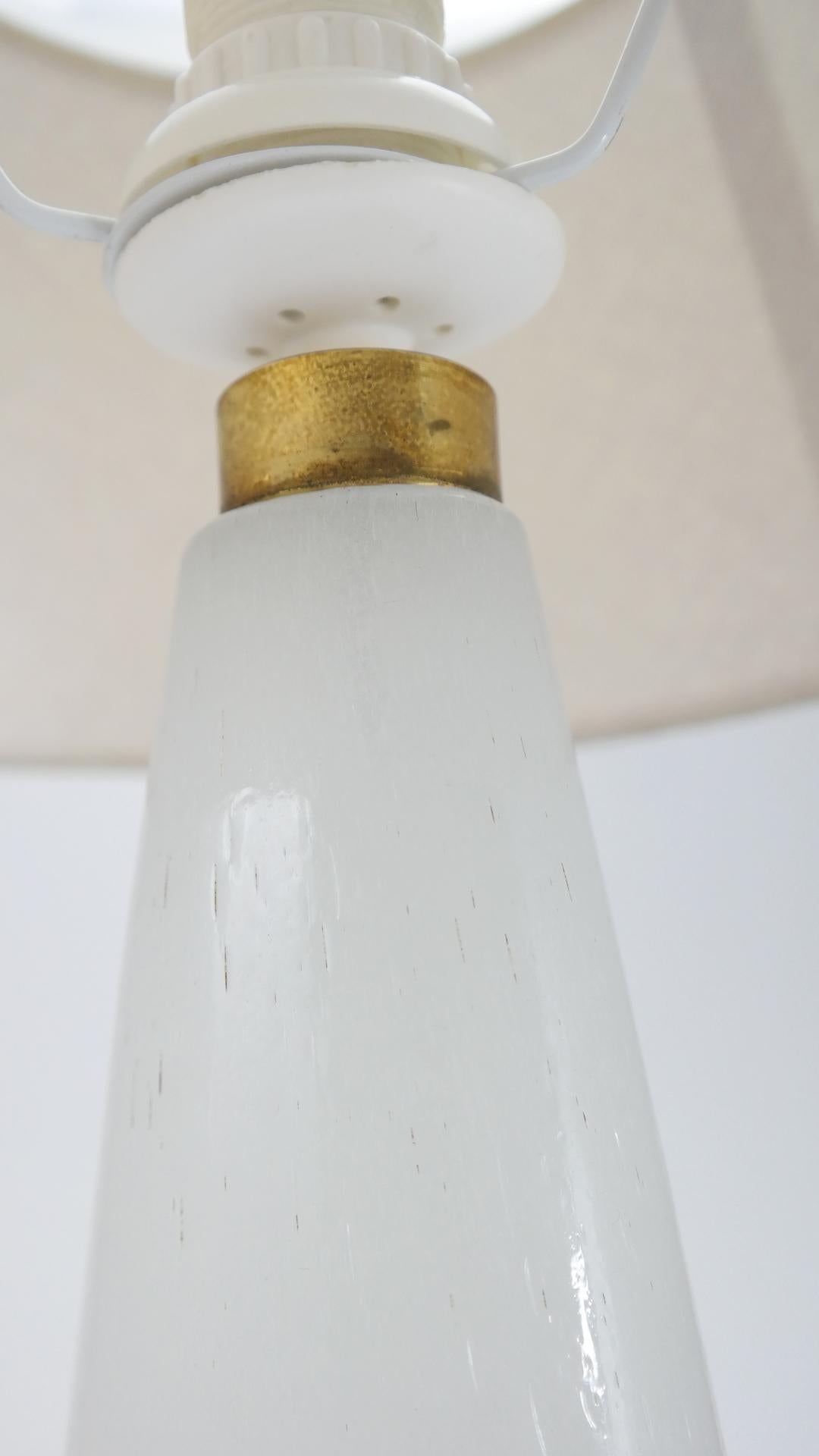Murano Opaline Glass Table Lamp, 1970s For Sale 1