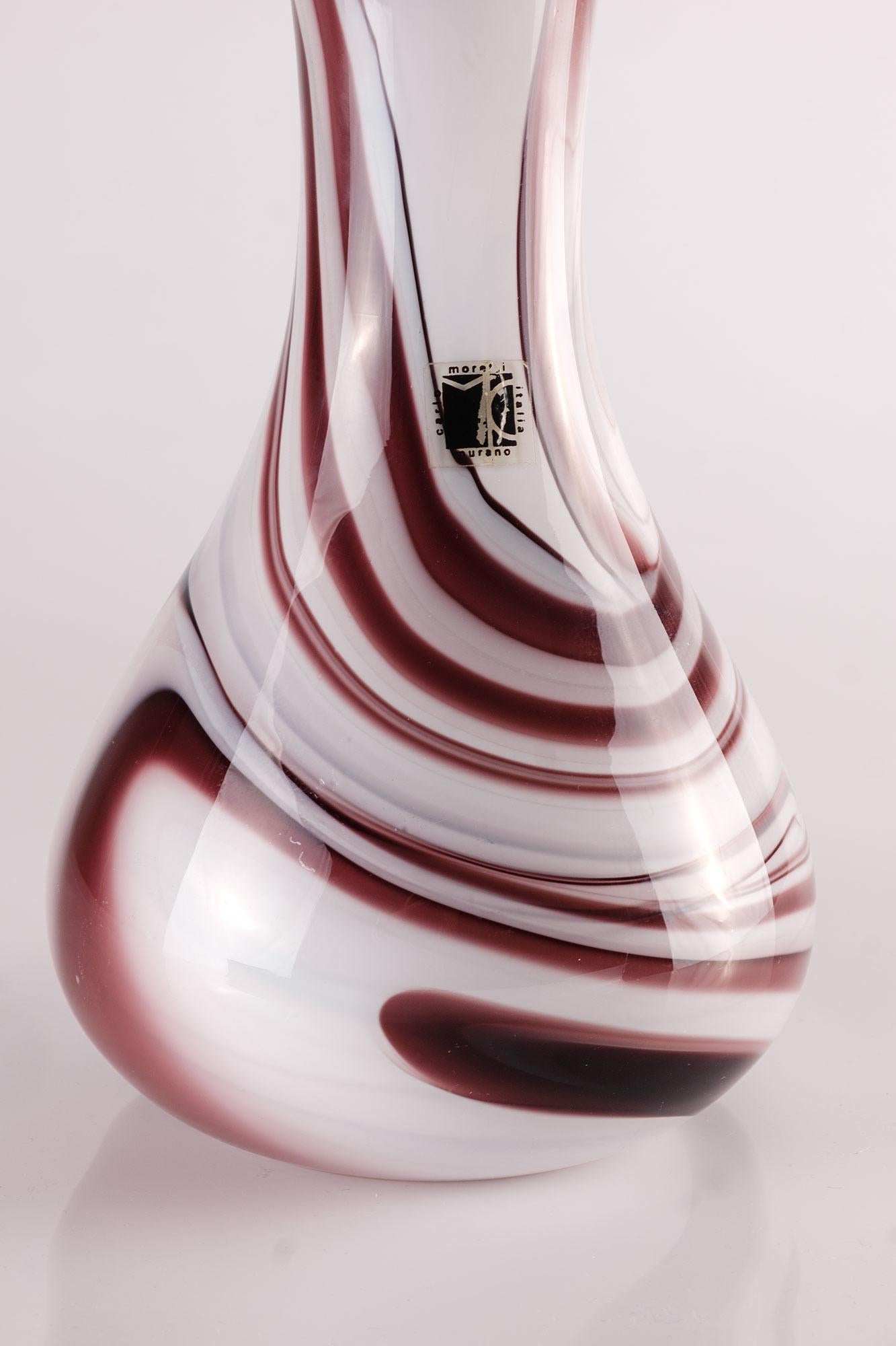 Murano Opaline Glass Vase from Carlo Moretti, 1980s In Good Condition For Sale In Lugano, TI