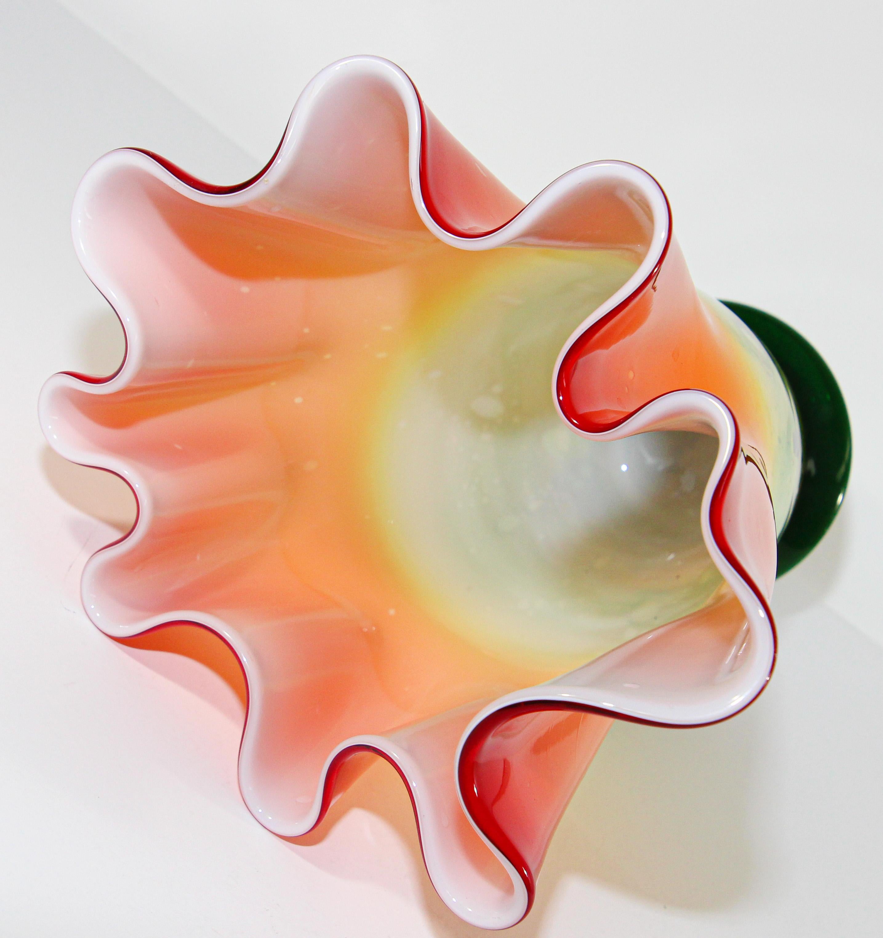 Vaso con piede arancione di Murano Fazzoletto a forma libera in vendita 8