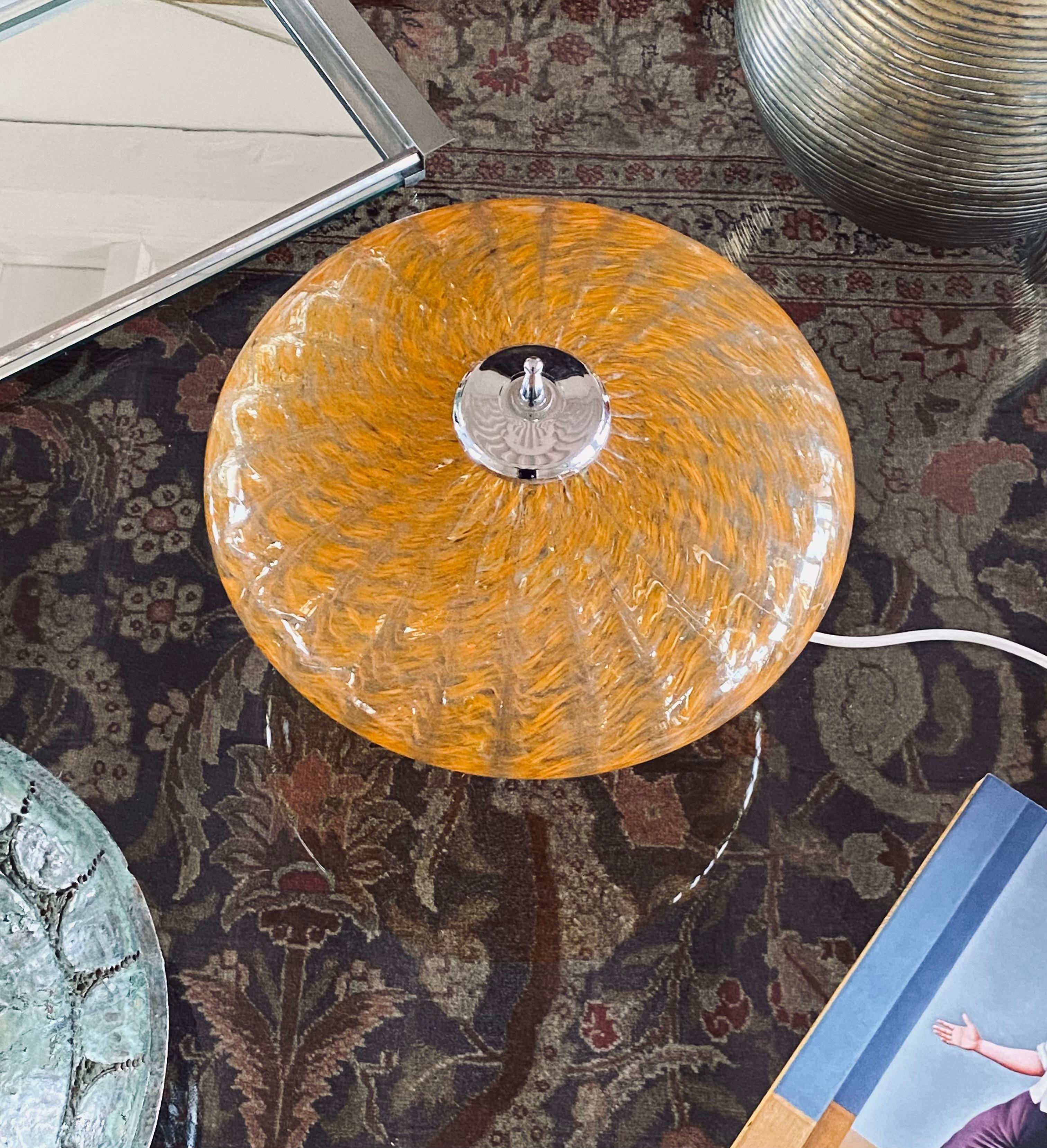 Verre de Murano Lampe de table Ufo en verre orange de Murano, soucoupe volante, Murano Italie 1970 en vente