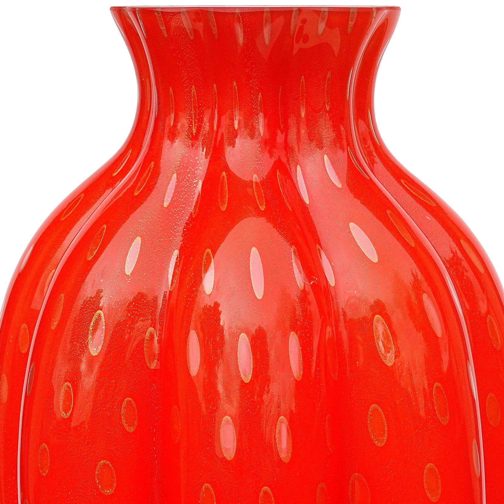 Mid-Century Modern Murano Orange Gold Flecks Controlled Bubbles Italian Art Glass Flower Vase For Sale