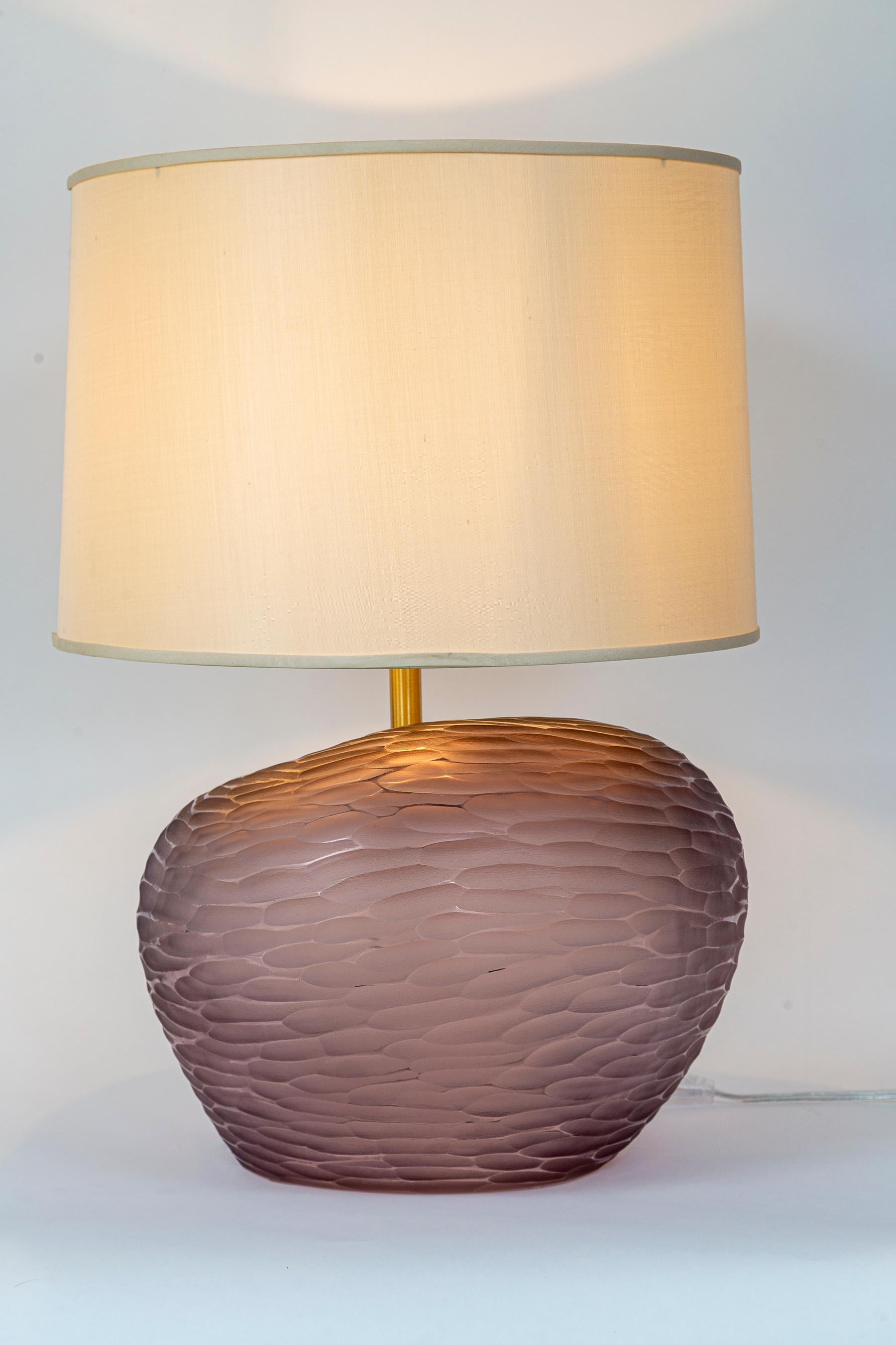 Lámpara de Sobremesa Murano Organic Shaped Textured Plum en Bueno estado para la venta en Westport, CT
