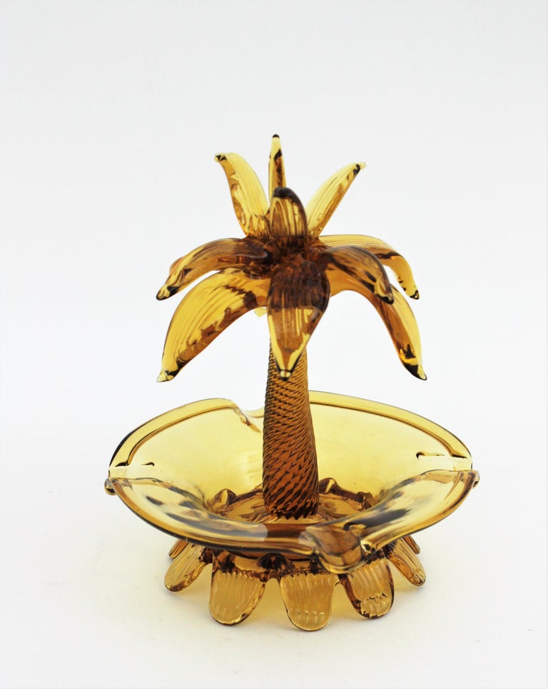 Hand-Crafted Murano Palm Tree Amber Italian Art Glass Decorative Bowl / Ashtray, 1950s