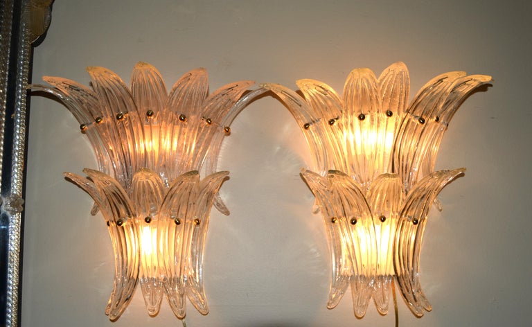 Pair of Murano Palmette Blown Glass Sconces Manner of Barovier & Toso, Italy 2