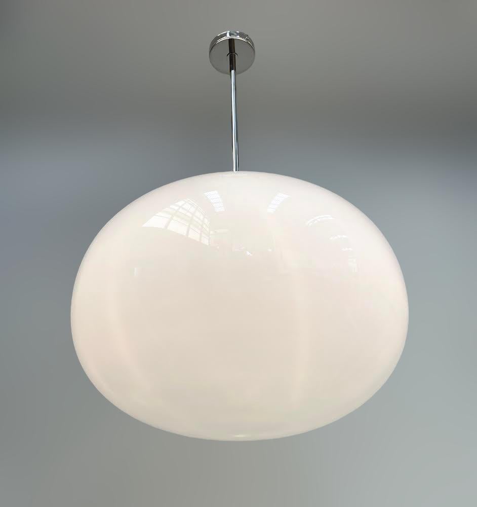 XXI secolo e contemporaneo Ciondolo a forma di ciottolo di Murano di Fabio Ltd in vendita