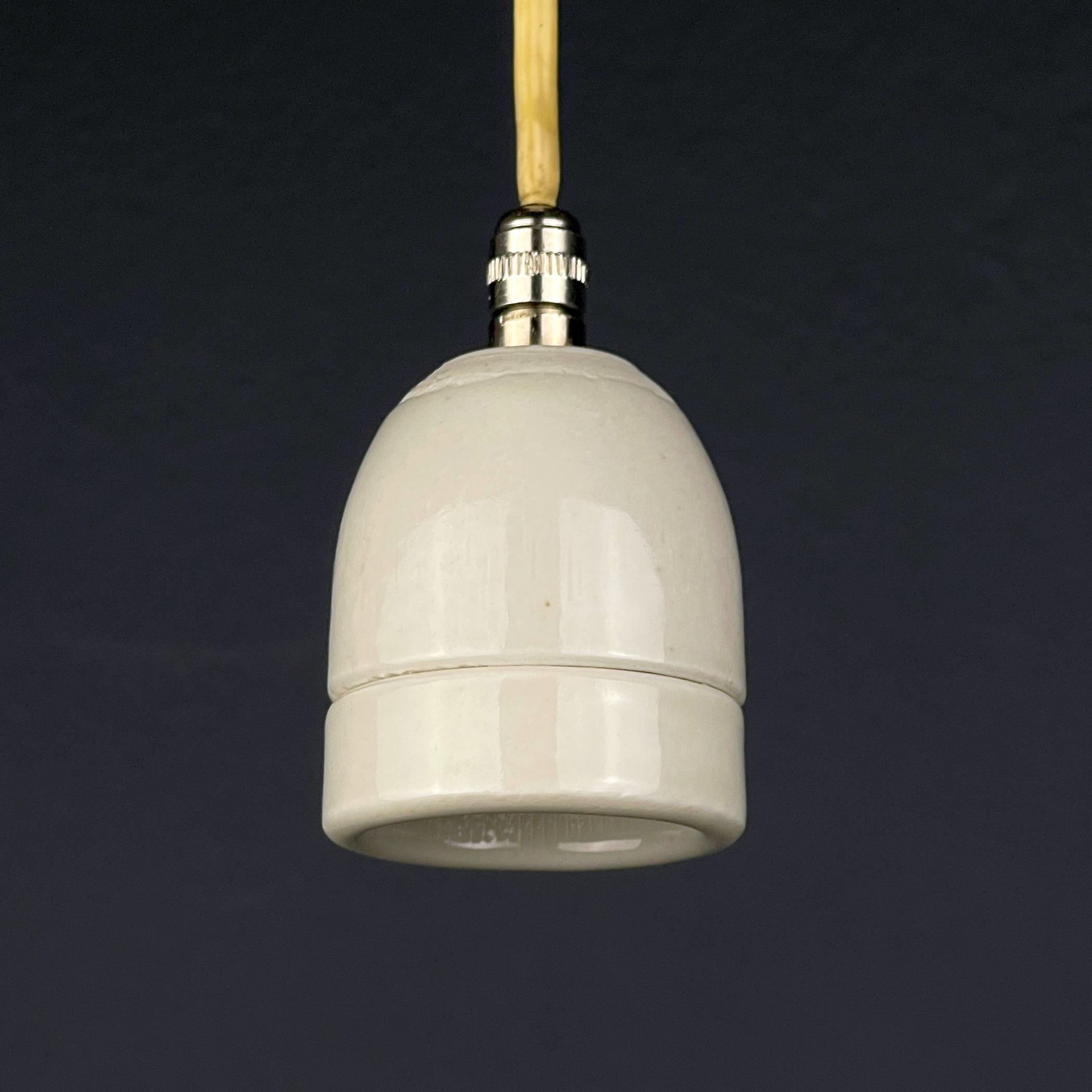 Murano pendant lamp Egg by Leucos, Italy 1960s For Sale 5