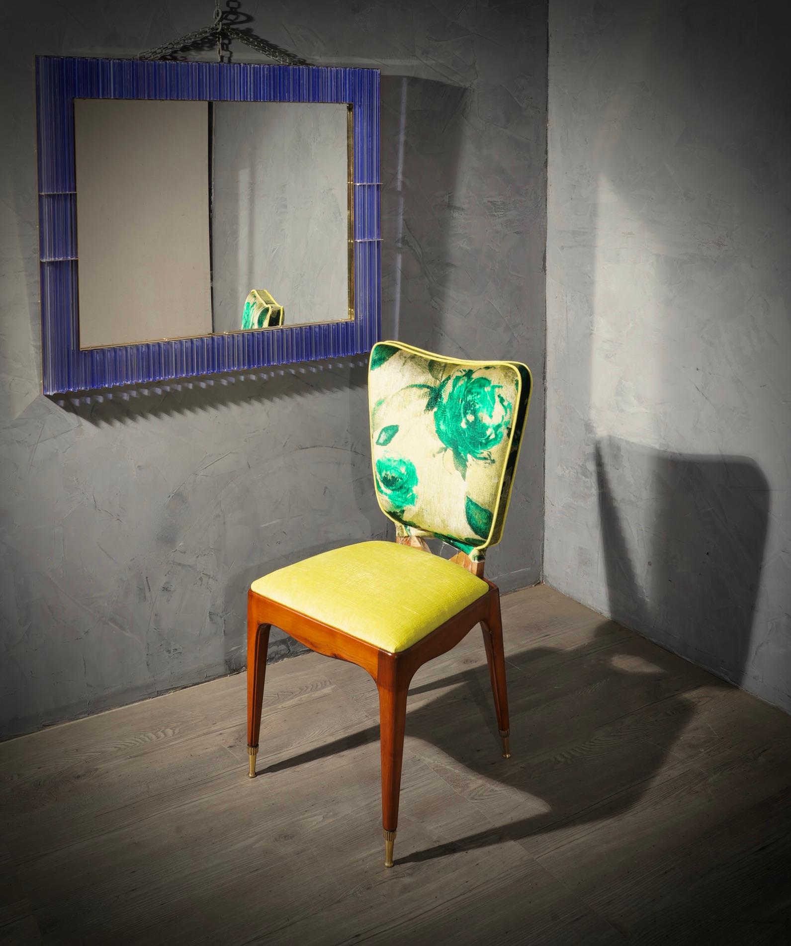 Murano Periwinkle Glass and Brass Mid-Century Wall Mirror, 1980 For Sale 2