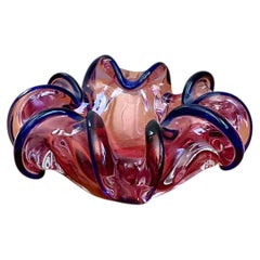 Schale aus rosa und blauem Murano-Glas