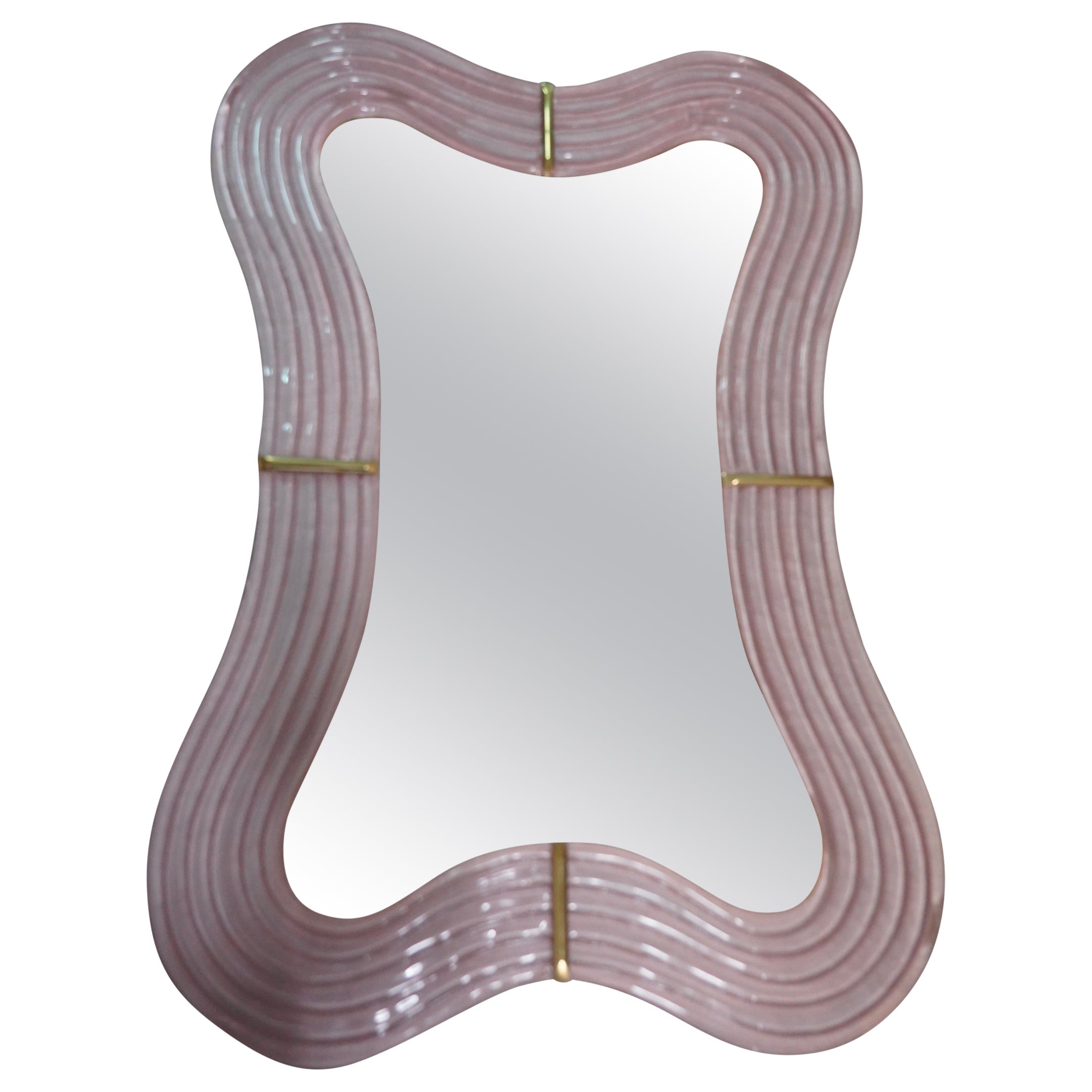 Espejo de pared consola de cristal rosa de Murano y latón, 1990