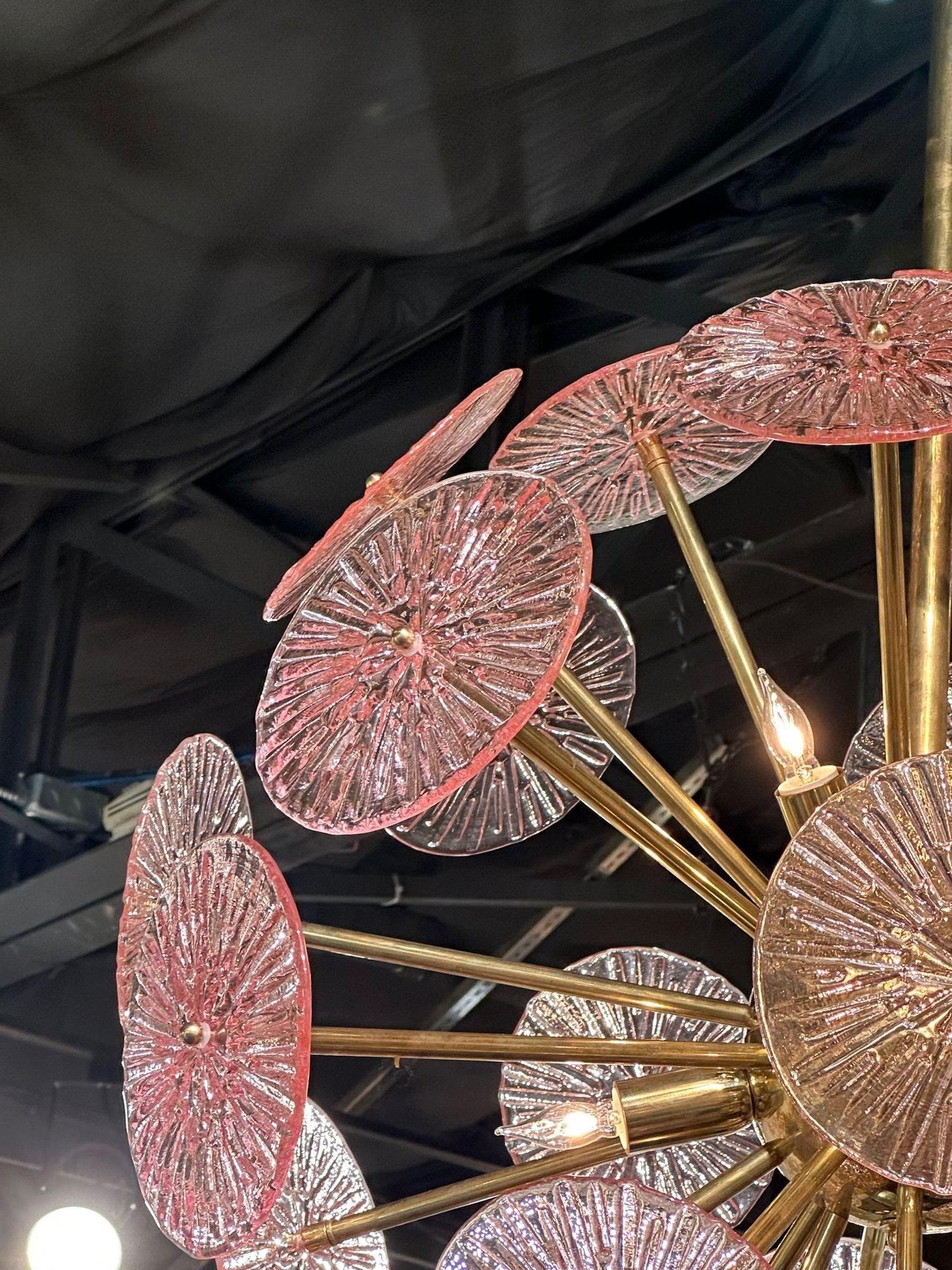 XXIe siècle et contemporain Lustre Sputnik à disque en verre rose de Murano en vente