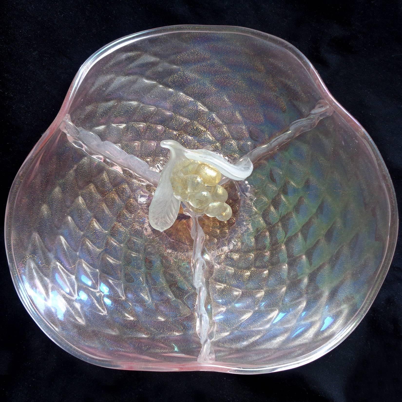 Gorgeous large Murano handblown pink, opalescent, gold flecks, iridescent and diamond quilted surface Italian art glass sectioned serving bowl / tray. Created in the manner of the Artistica Soffiera Vetreria - Barovier Seguso Ferro company (in