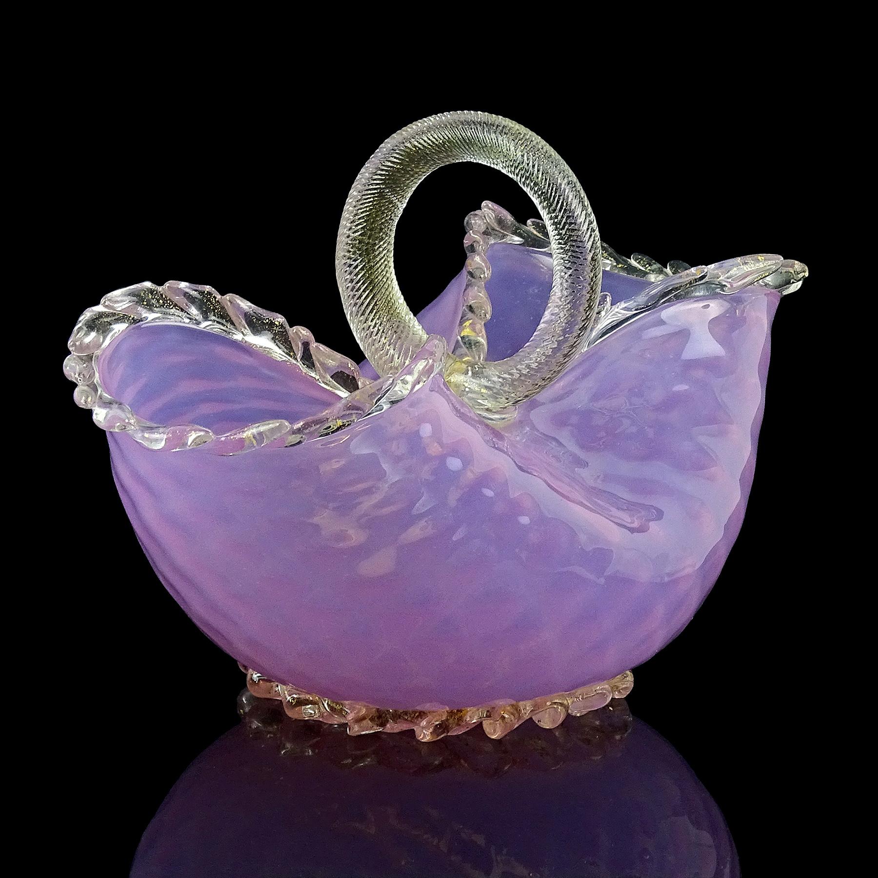 Murano Pink Opalescent Gold Flecks Diamond Quilted Italian Art Glass Basket Vase In Good Condition For Sale In Kissimmee, FL