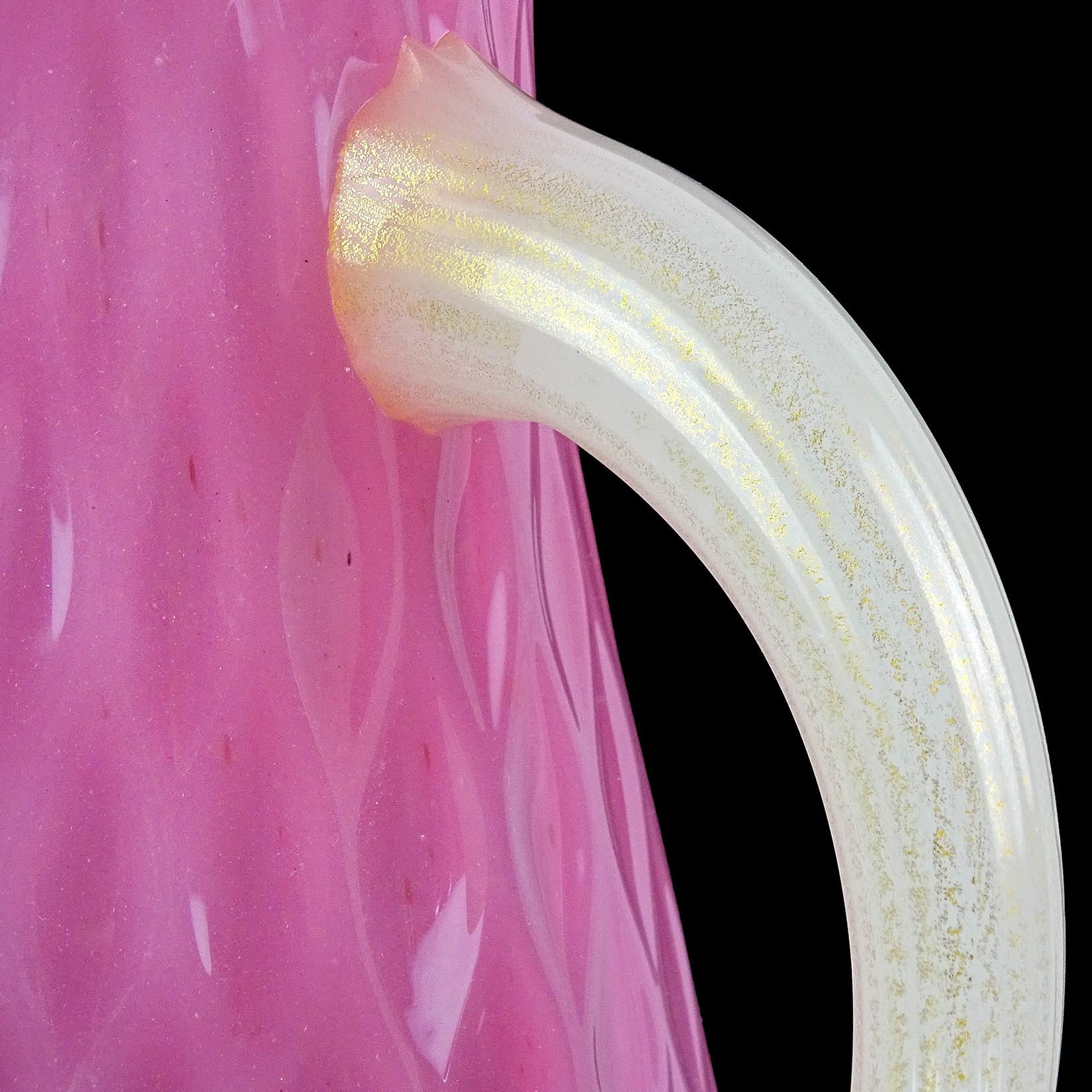 Murano Pink Opalescent Gold Flecks Quilted Italian Art Glass Pitcher Flower Vase In Good Condition For Sale In Kissimmee, FL