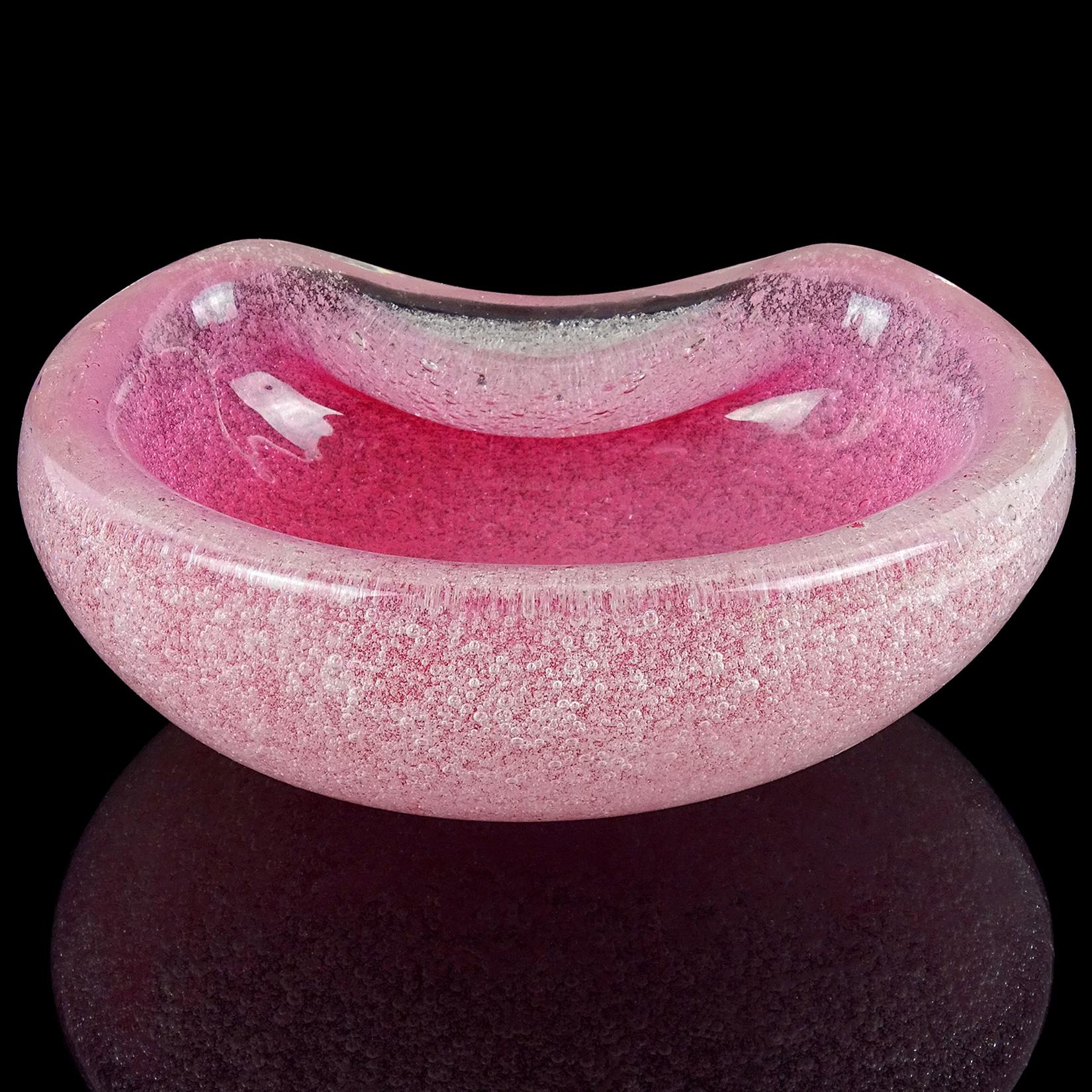 Beautiful Murano hand blown pink and bubbles Italian art glass bowl, vide poche dish. The piece is made in the 