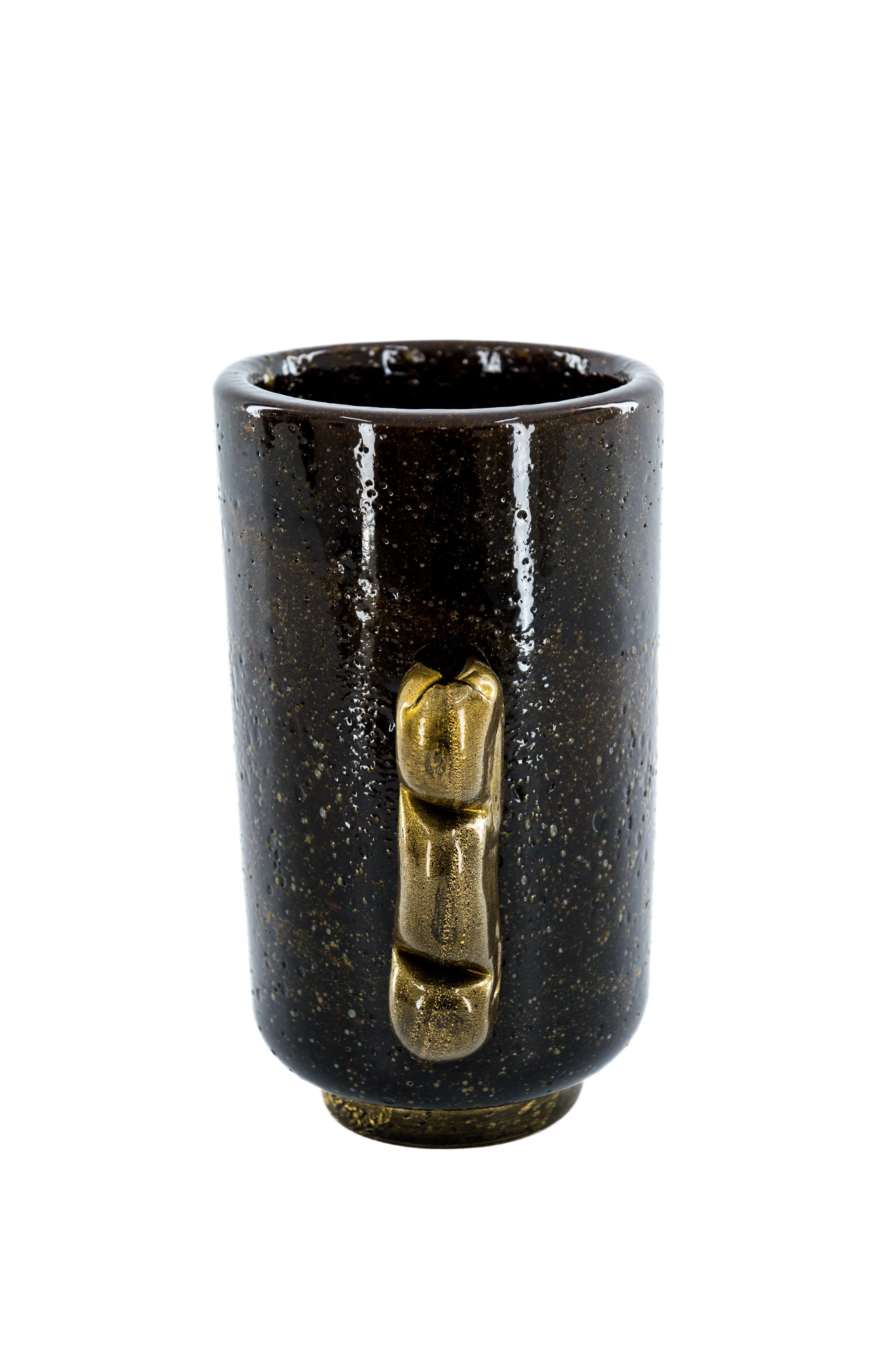 Vaso di Murano Pulegoso dalla tonalità intensa con accenti d'oro, artigianato italiano in vendita 5