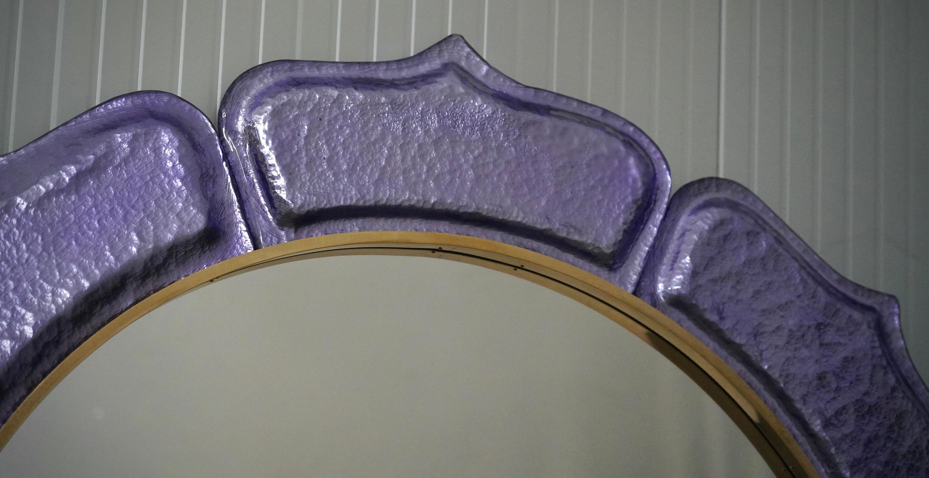 Murano Lila Kunstglas und Messing Italienische Konsole / Wandspiegel, 2020 im Angebot 3