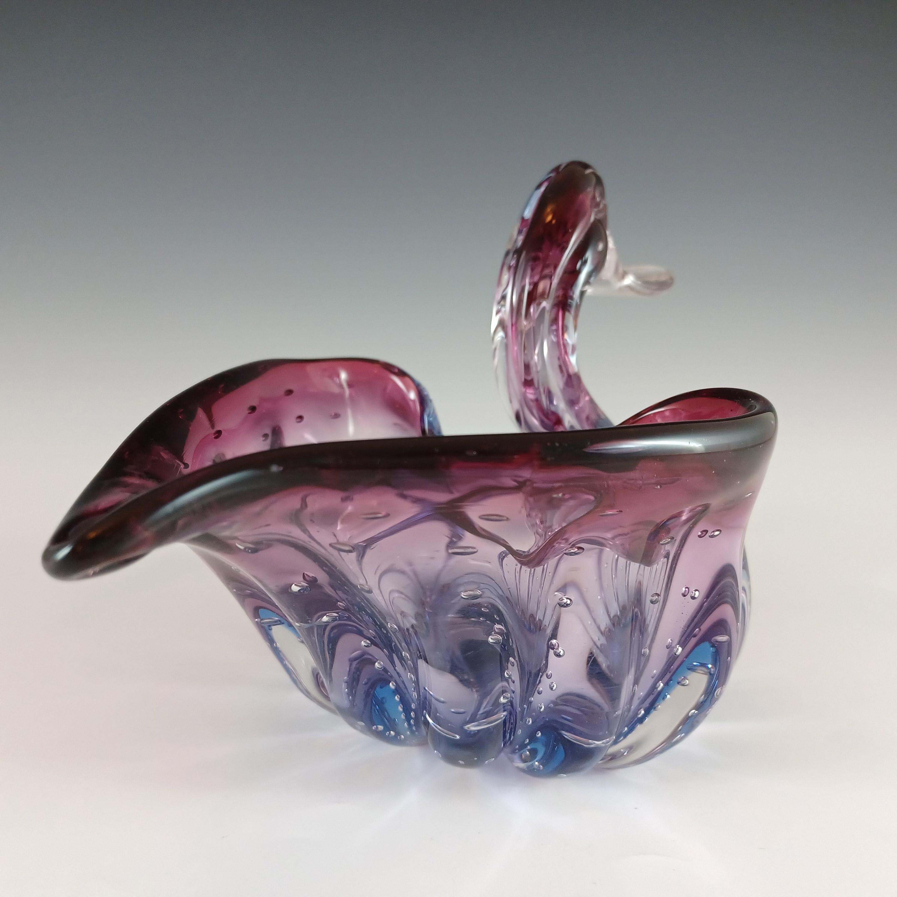 Verre Murano Glass Sommerso Bullicante Purple & Blue Glass Duck Bowl (bol à canard) en vente
