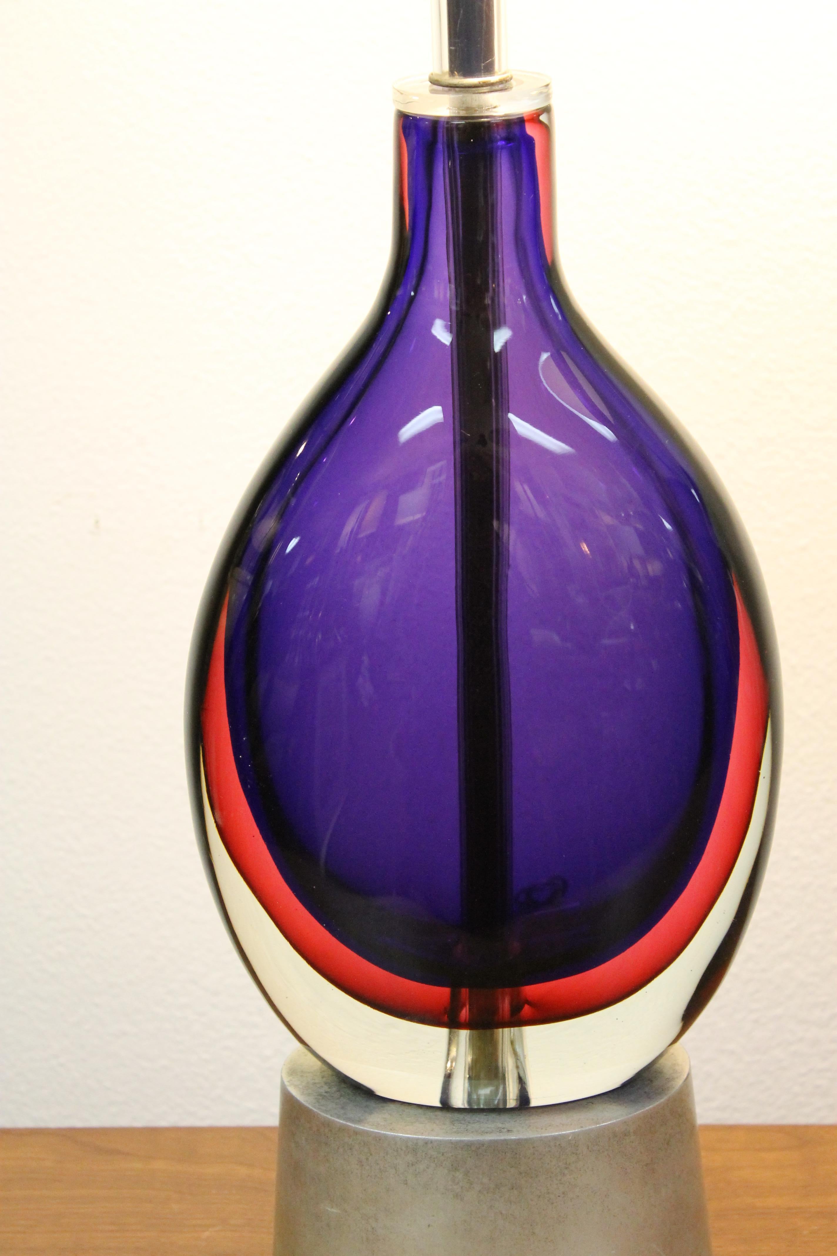 Flavio Poli for Seguso / Murano Purple, Cranberry and Clear Glass Lamp In Good Condition In Palm Springs, CA