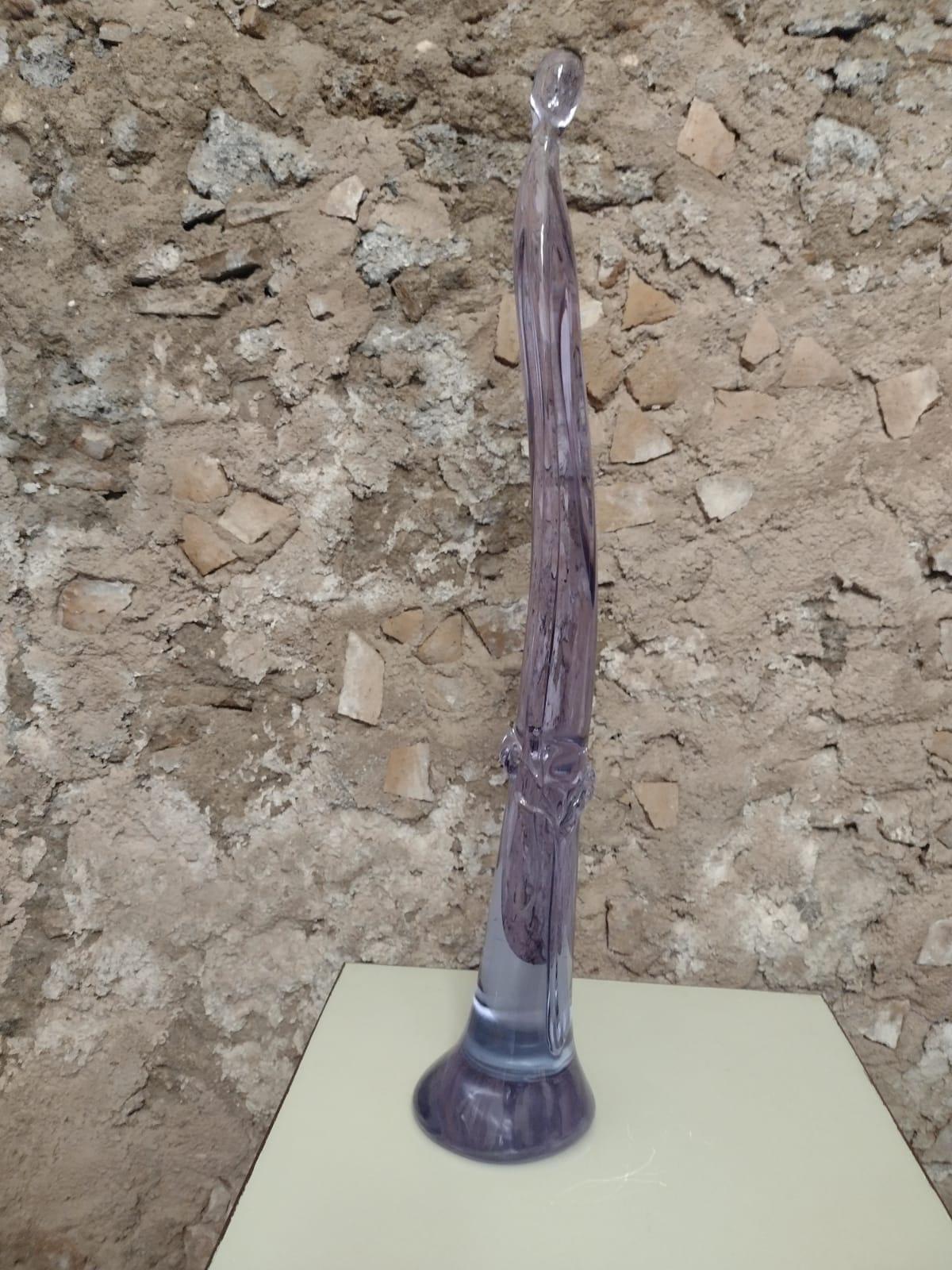 Murano Purple Glass Female Sculpture, Italy 1970 In Excellent Condition For Sale In London, GB