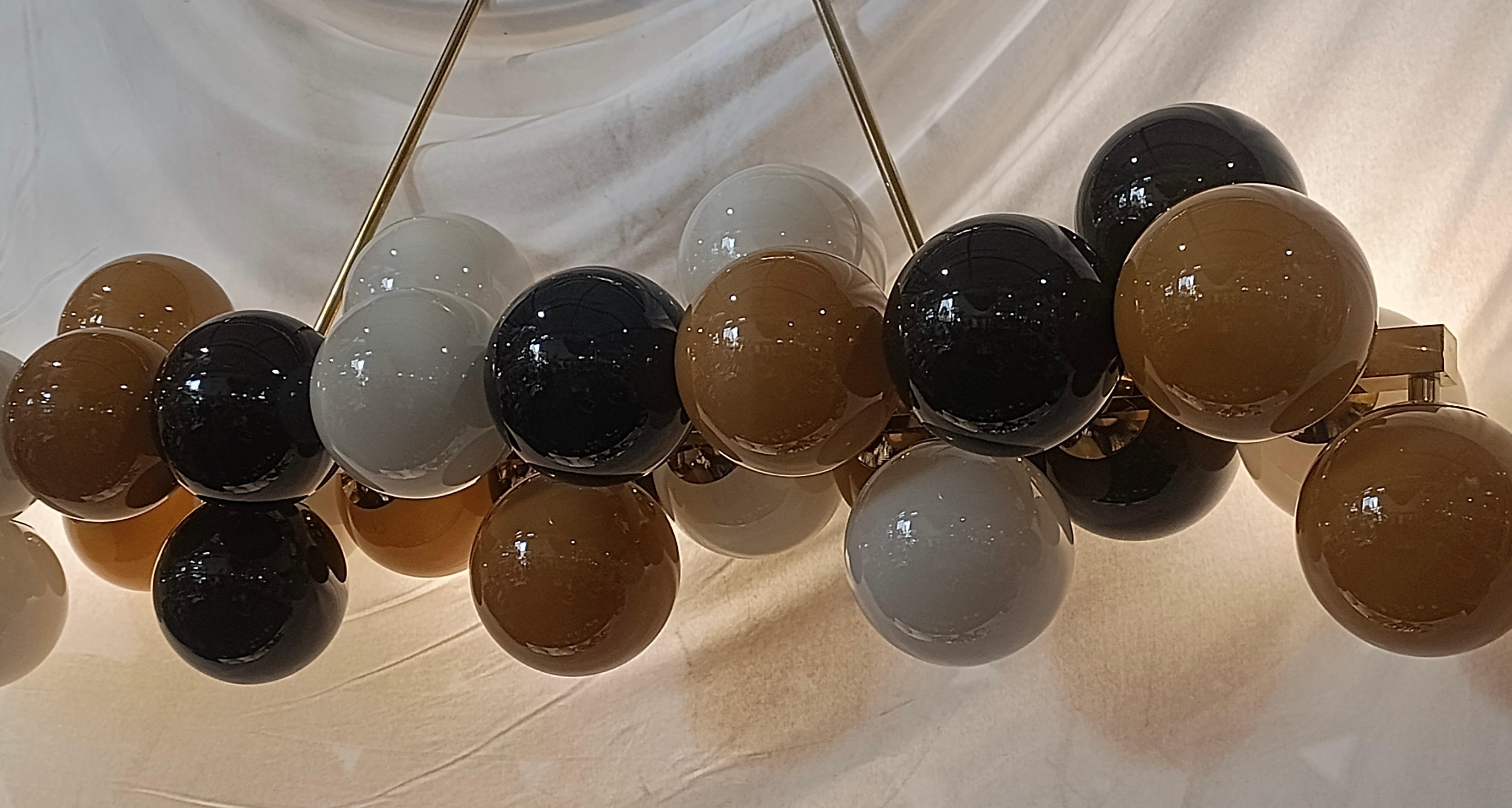 Lampadario e pendente rettangolare di Murano in vetro artistico nero oro e ottone, 2020 In condizioni buone in vendita a Rome, IT