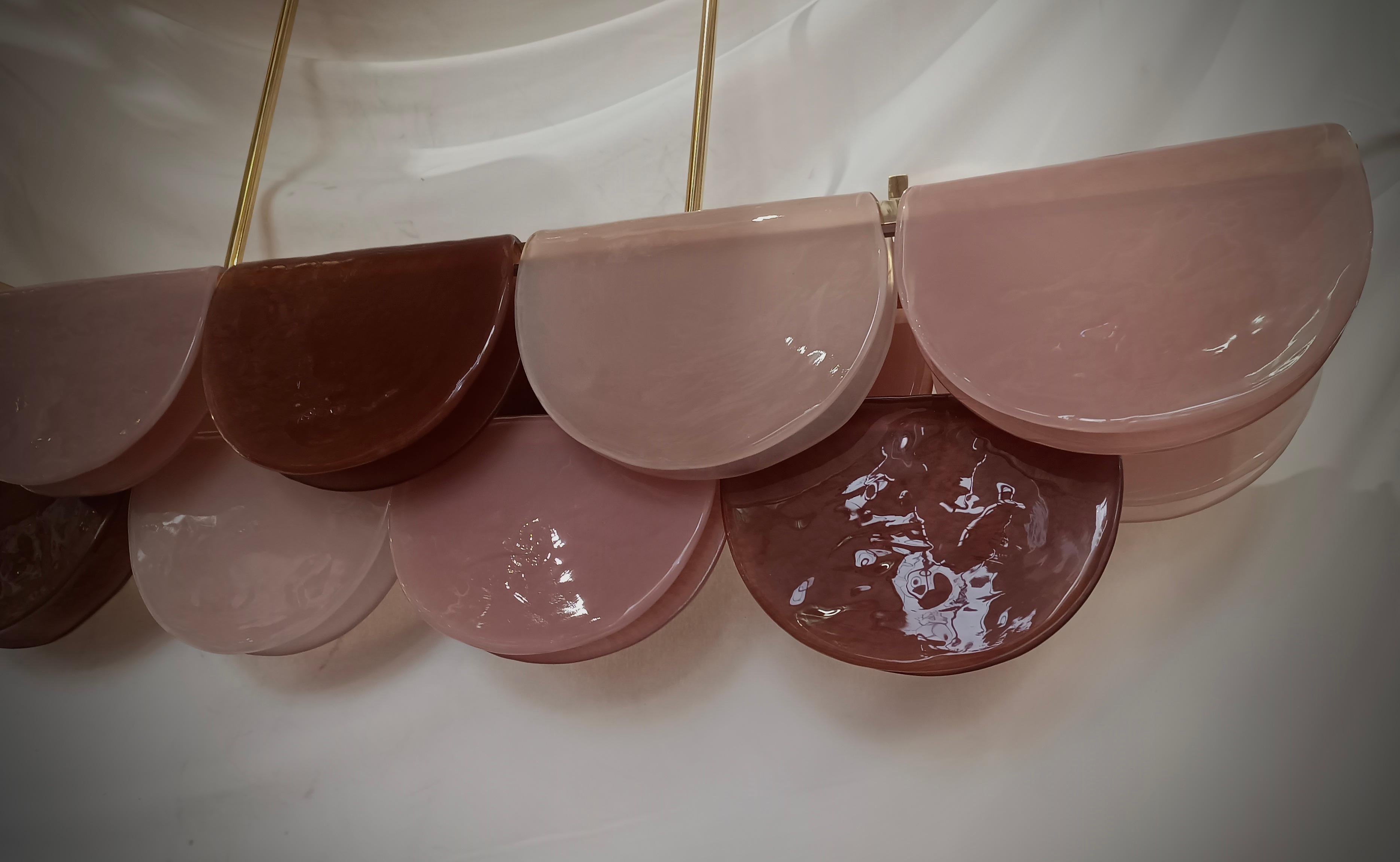Laiton Lustre et pendentif rectangulaire en verre d'art rose violet et laiton de Murano, 2020 en vente