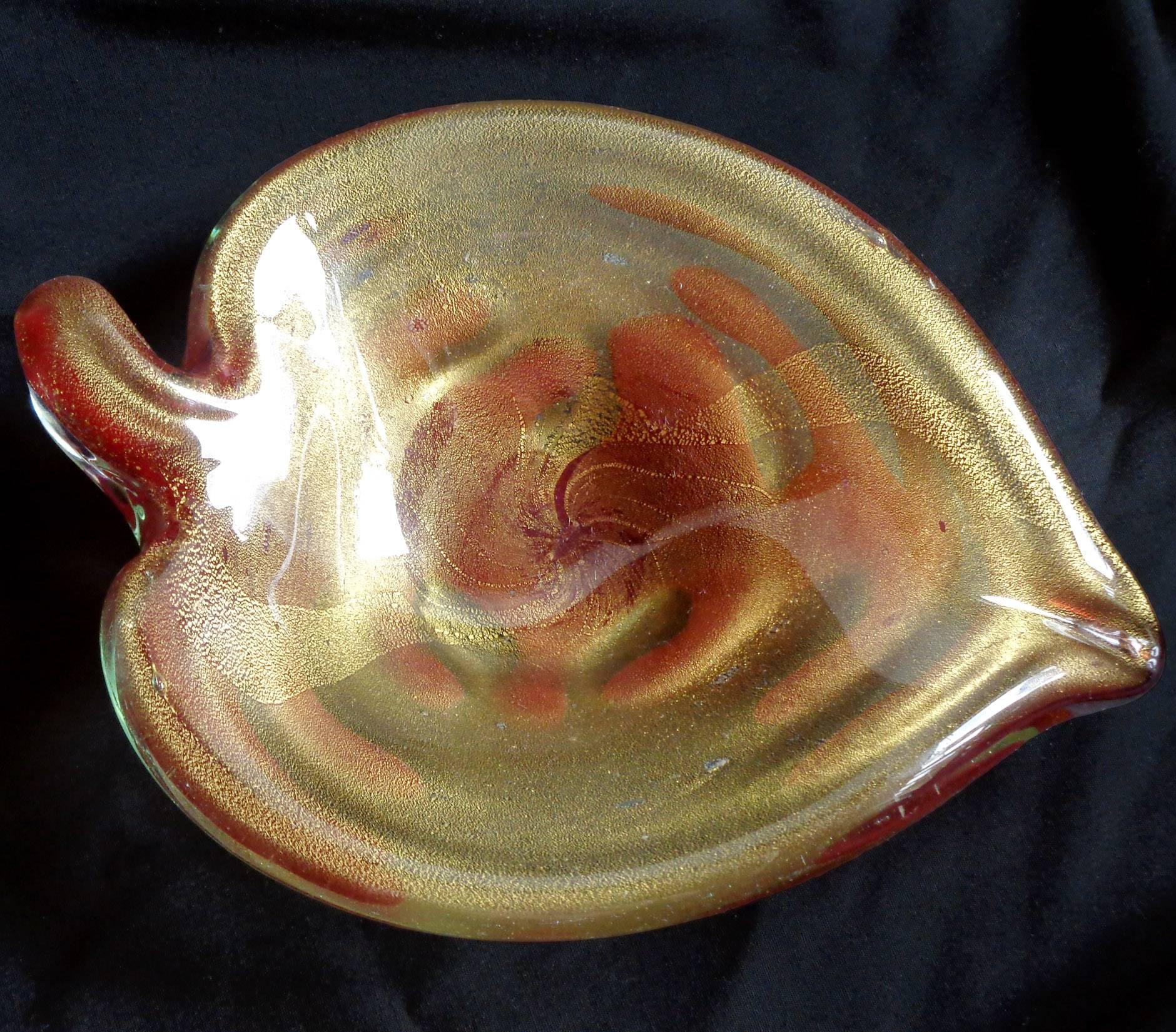 Mid-Century Modern Murano Red Heart Veins Gold Flecks Italian Art Glass Leaf Shaped Dish Bowl For Sale