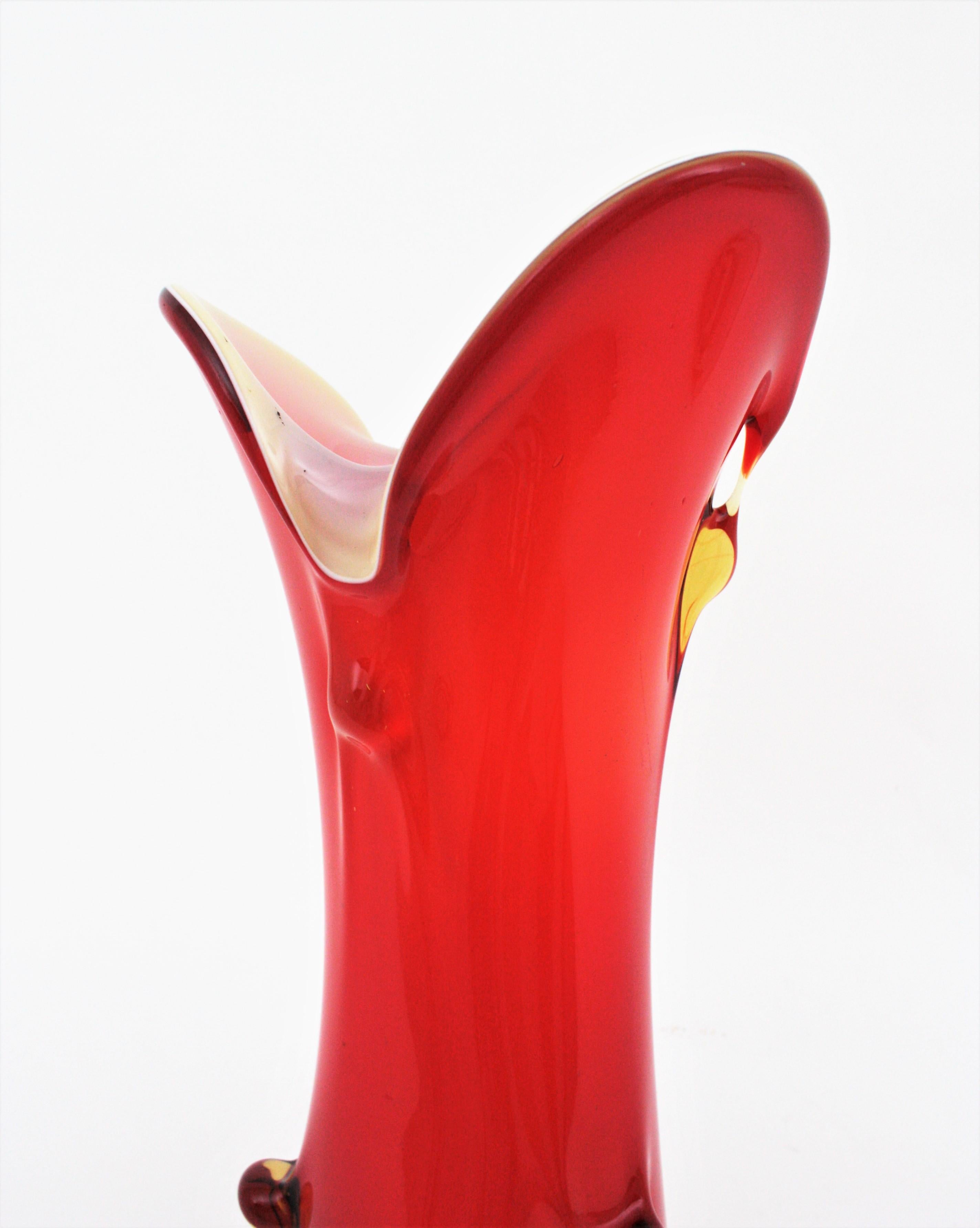20th Century Murano Red Italian Art Glass Pulled Vase For Sale