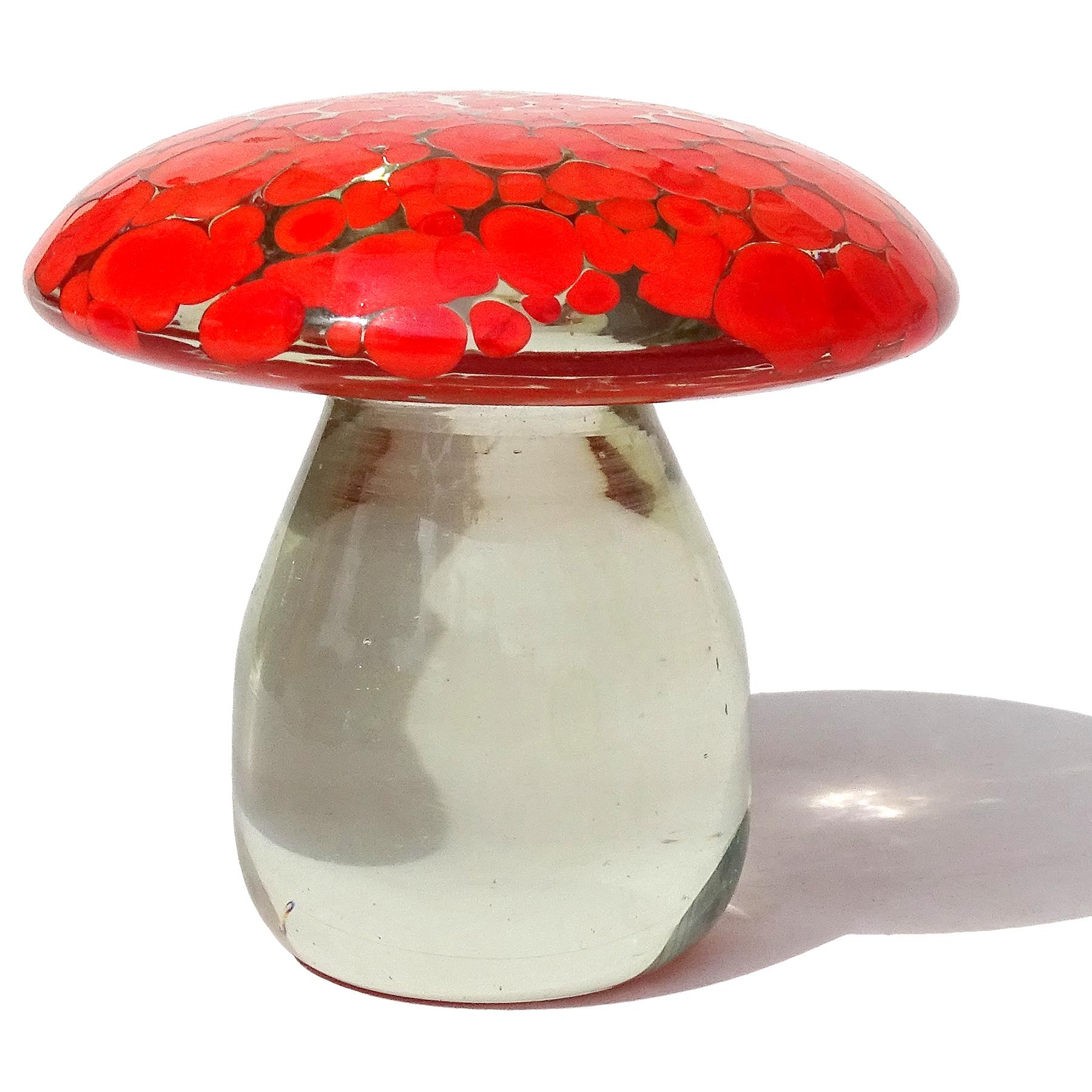 Beautiful vintage Murano hand blown clear body with spots Italian art glass mushroom / toadstool paperweight. Created for the Fornasa De Murano A L'Insegna Del Moreto company, by designer Galliano Ferro. I have previously owned several with the