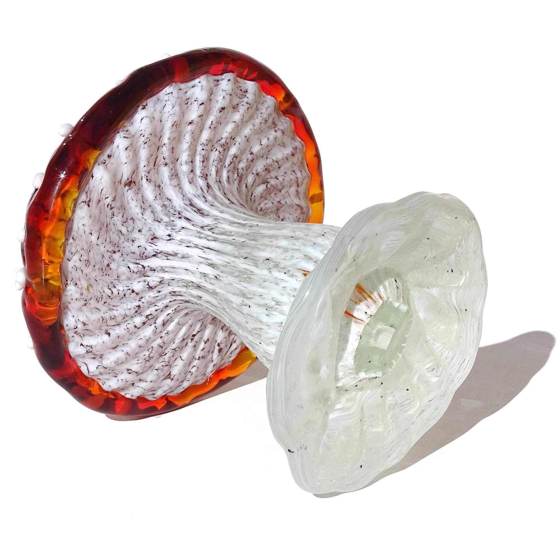 XX secolo Scultura in vetro artistico di Murano con fungo e macchia bianca, poggia-carte in vendita