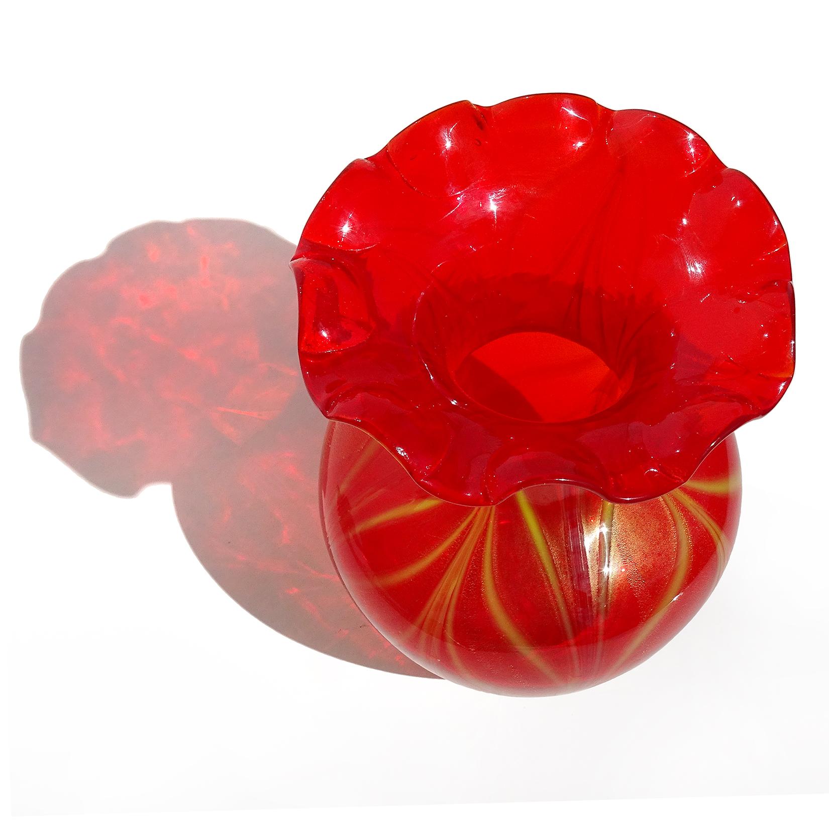 20th Century Murano Red Yellow Pulled Feather Gold Italian Art Glass Ruffle Rim Flower Vase For Sale