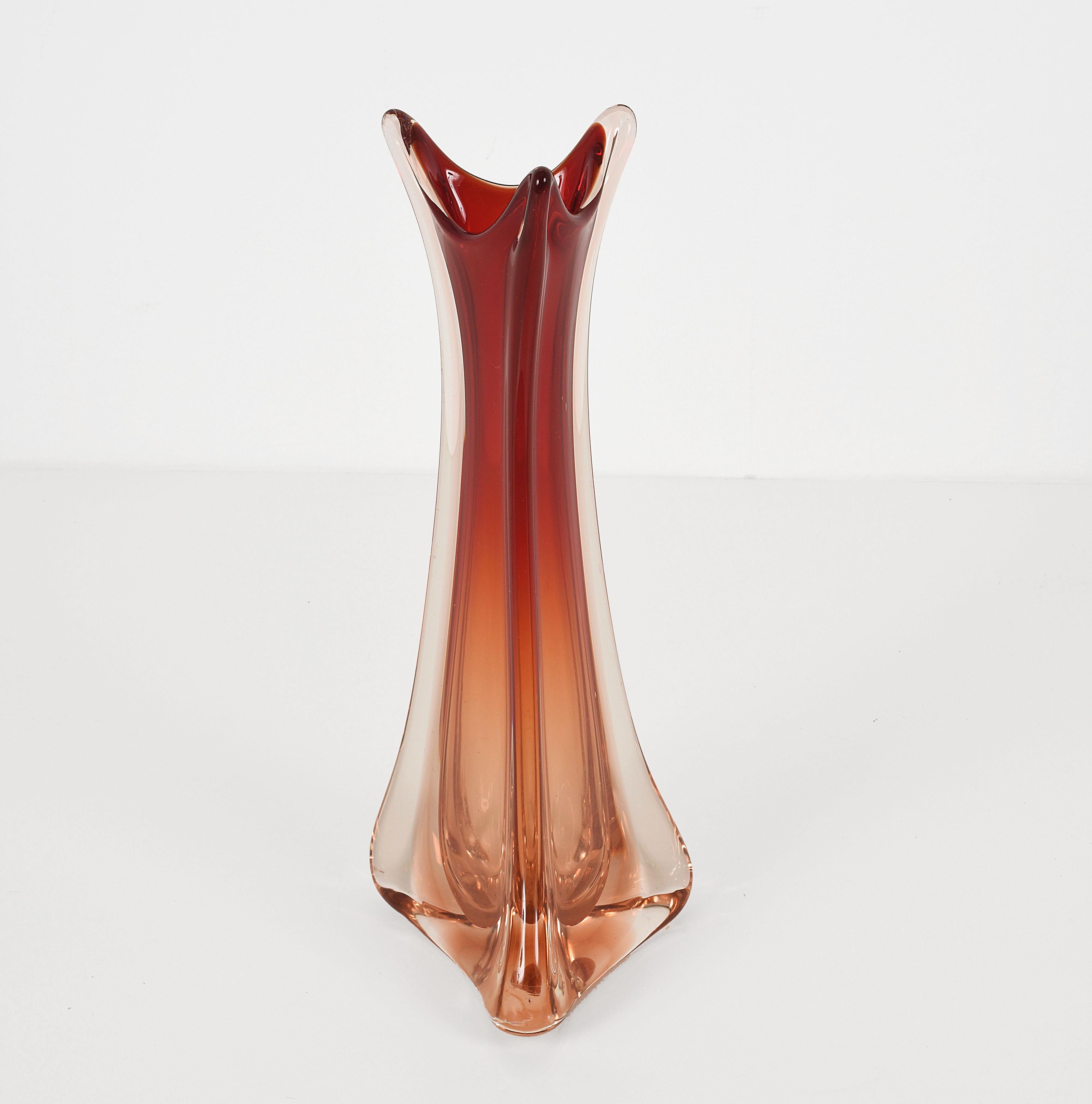Murano Rosso Murano Glass Vase, Midcentury Attributed to Flavio Poli Italy 1950s In Good Condition In Roma, IT