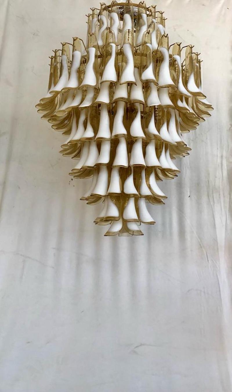 Murano Round Ambra / White Color Mid-Century Chandelier, 2000 In Good Condition For Sale In Rome, IT