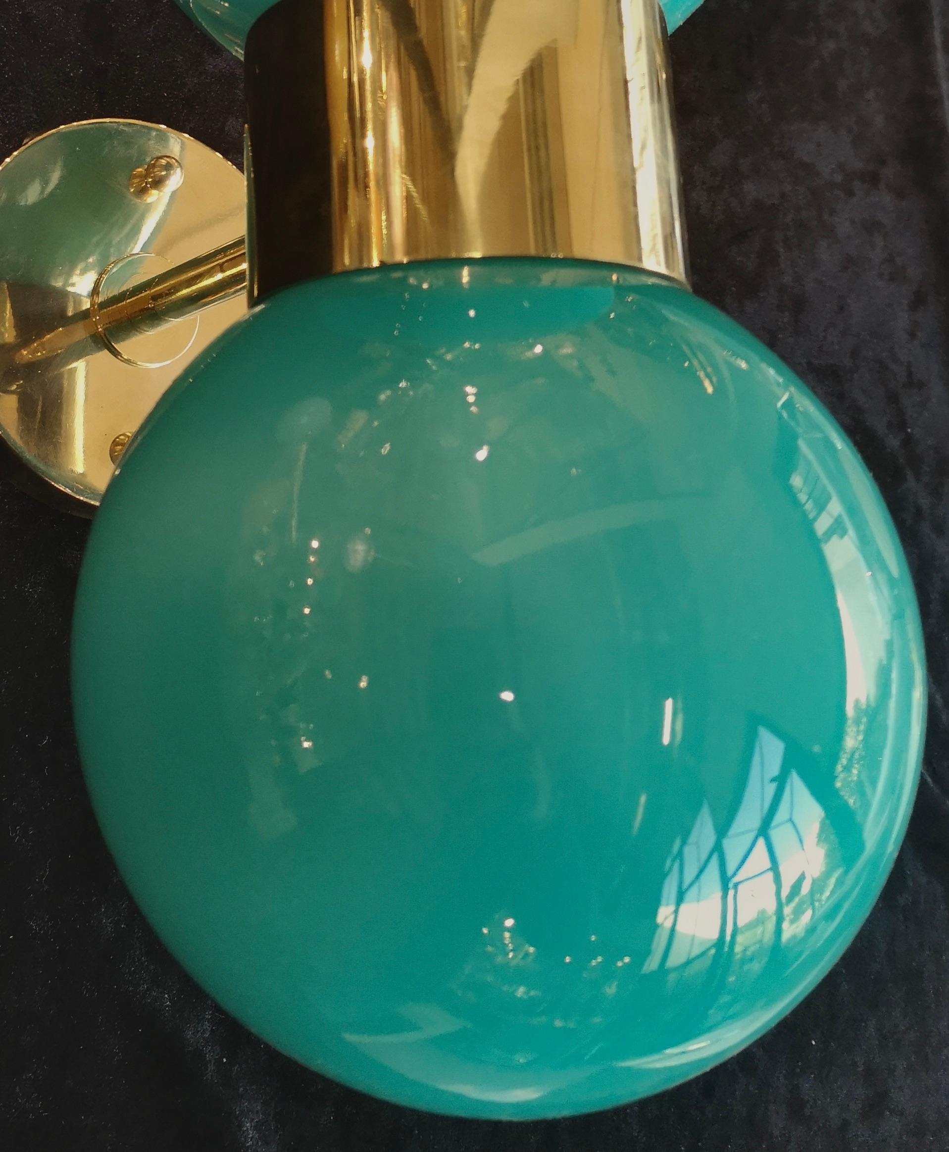 Murano Round Art Glass and Brass Green MidCentury Wall Light, 2000 For Sale 2