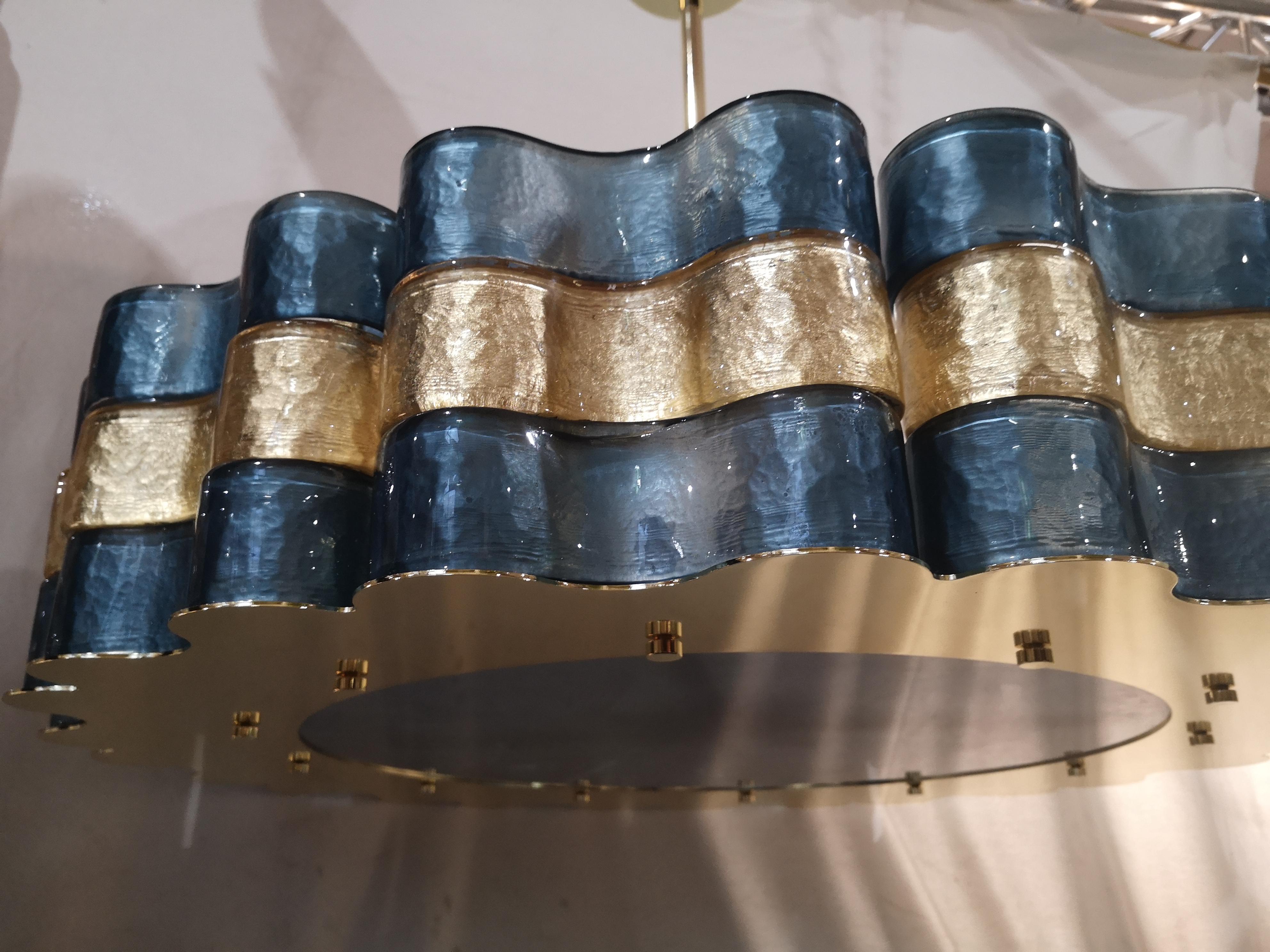 Mid-Century Modern Murano Round Art Glass Blu and Gold Italian Chandelier, 2020 For Sale