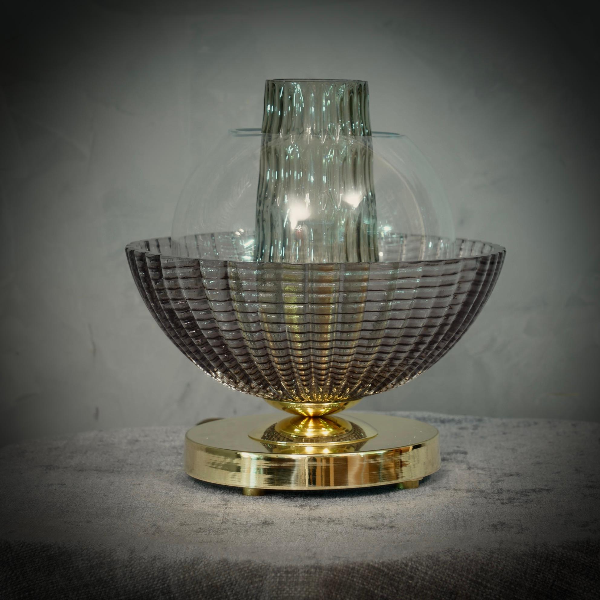 italien Lampes de table du milieu du siècle dernier en verre d'art de Murano de couleur fumée, 1980 en vente
