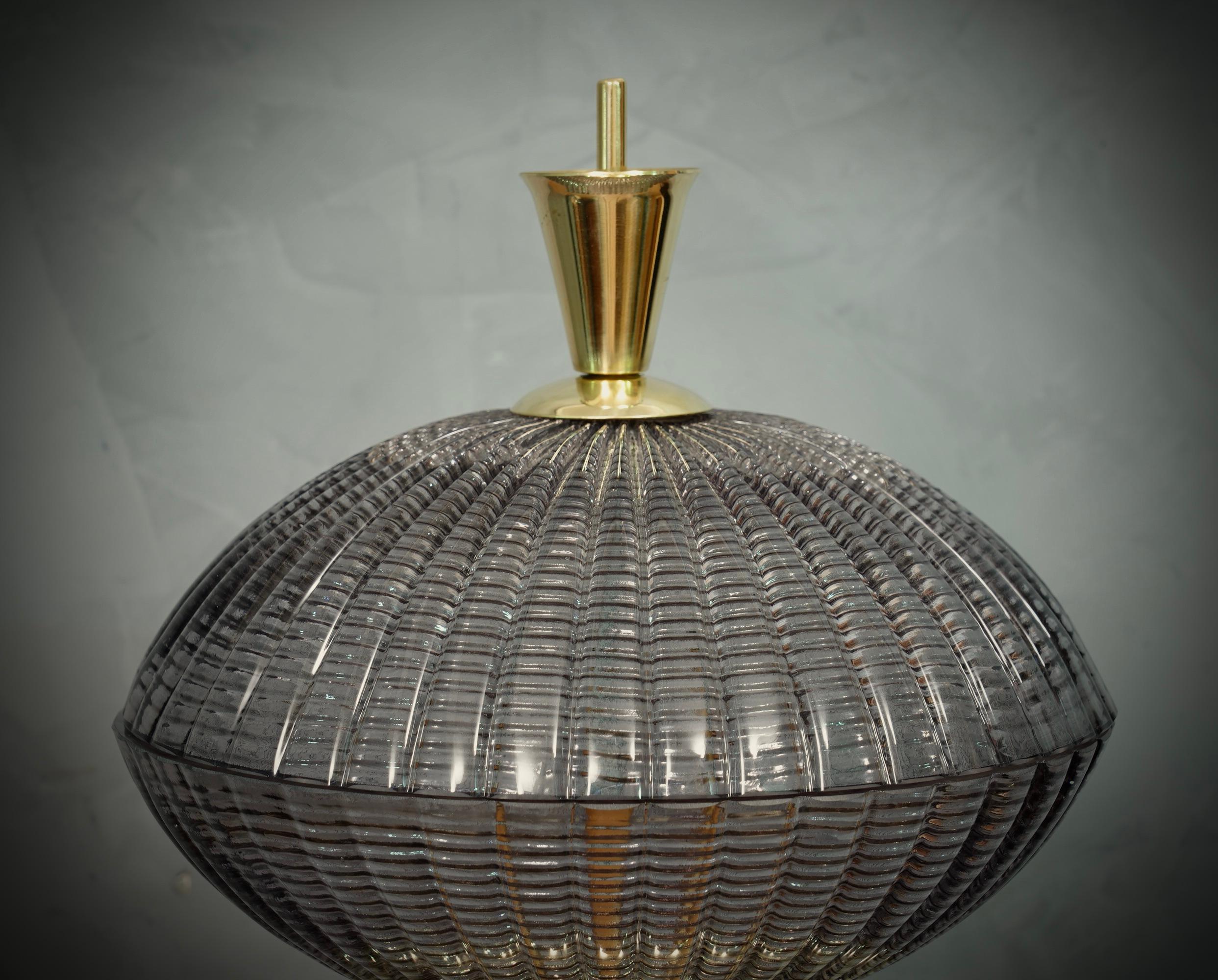 Mid-Century Modern Lampes de table du milieu du siècle dernier en verre d'art de Murano de couleur fumée, 1980 en vente