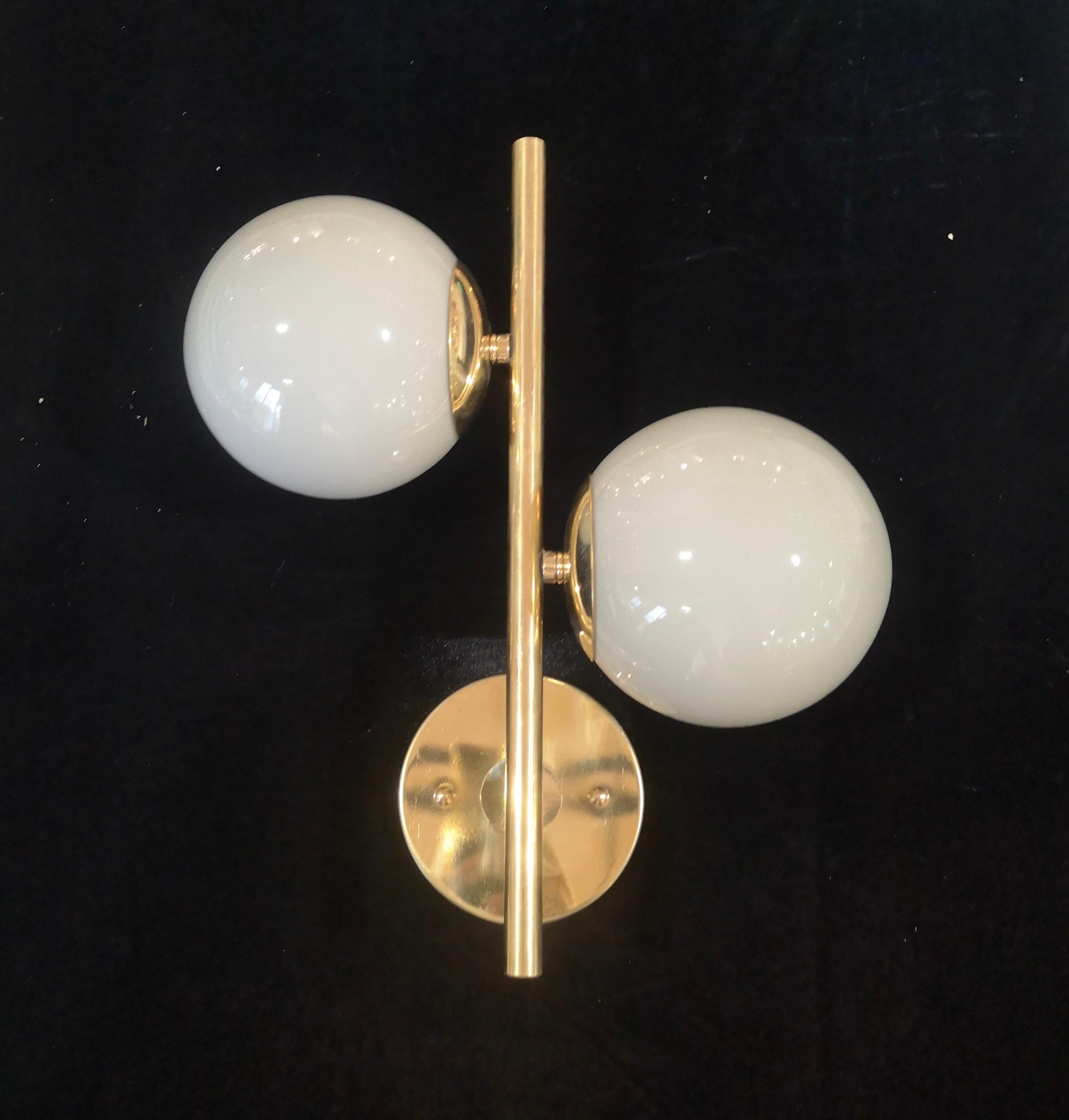 Murano Round Art White Glass and Brass MidCentury Wall Light, 2000 For Sale 4