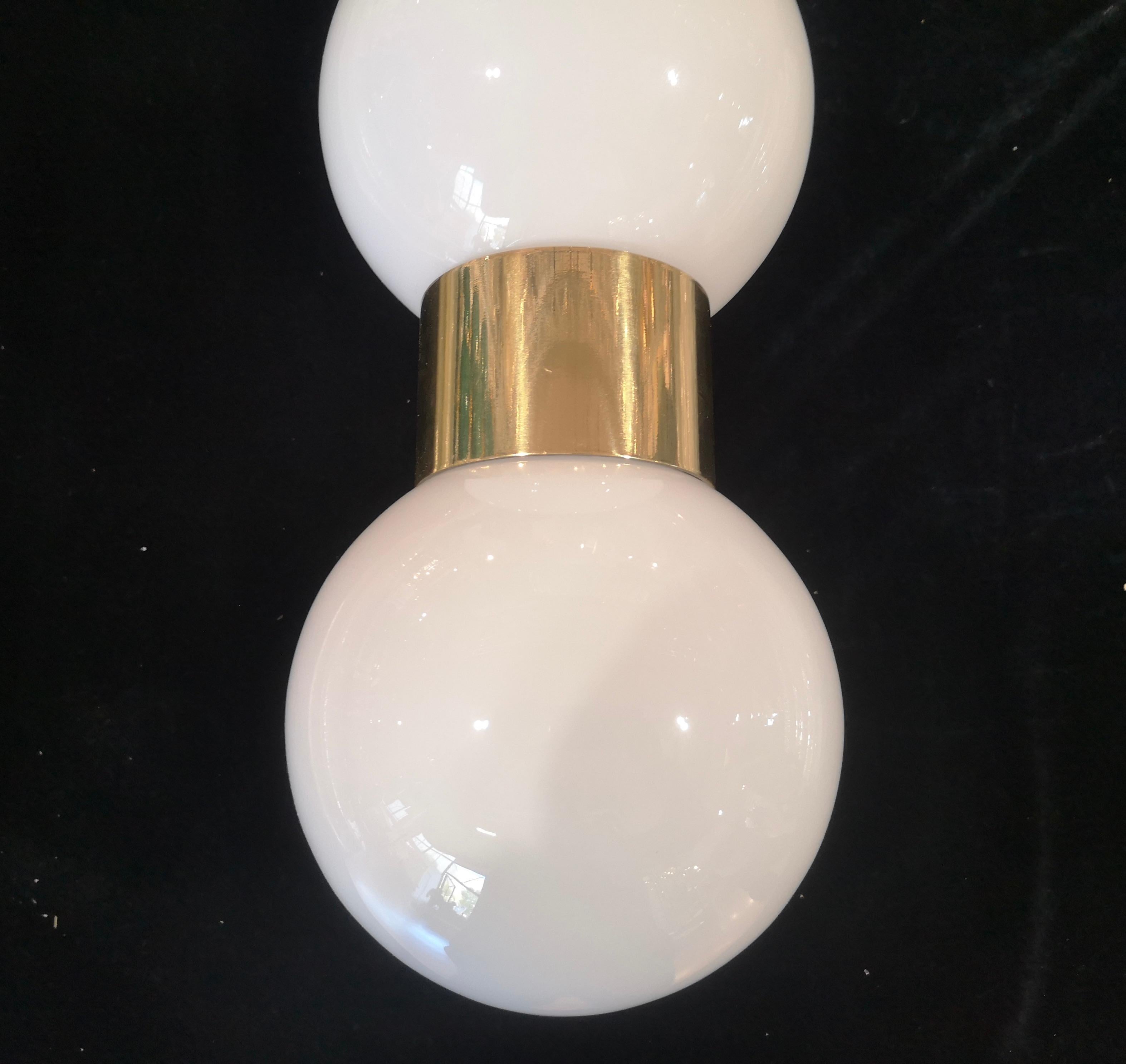 Murano Round Art White Glass and Brass MidCentury Wall Light, 2000 For Sale 1