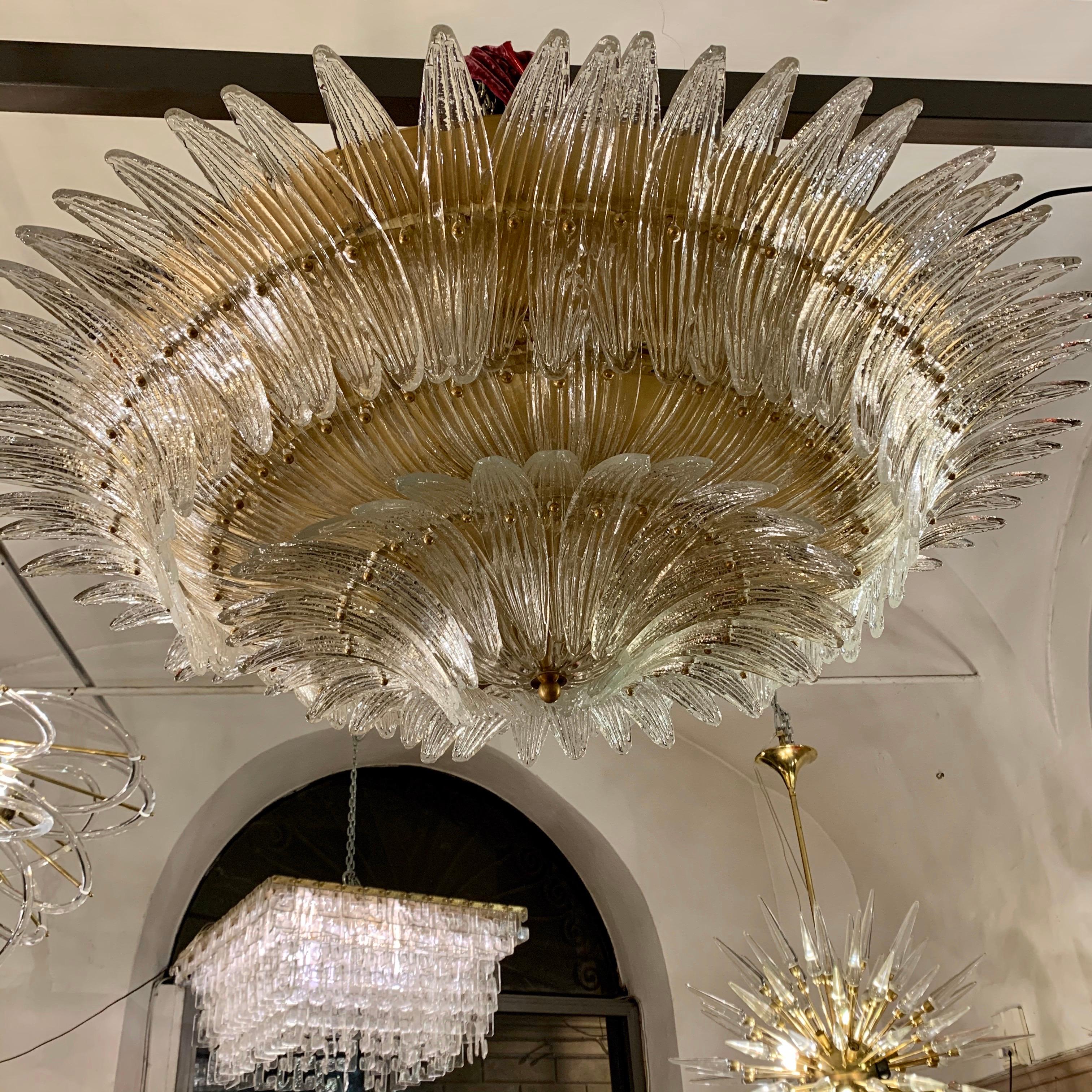 Murano Round Chandelier with Clear Glass Leaves, Brass Structure, 1950s 9