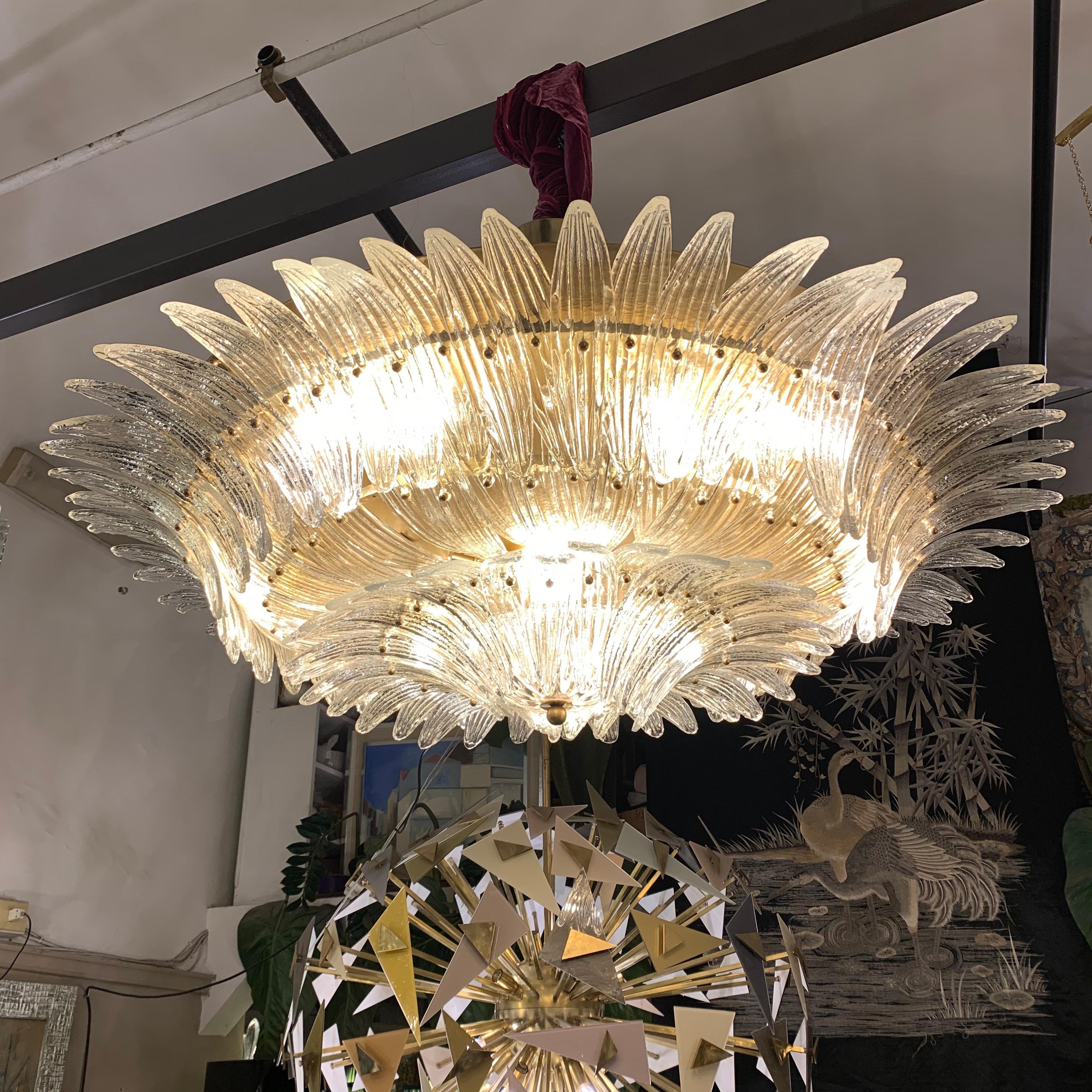 Italian Murano Round Chandelier with Clear Glass Leaves, Brass Structure, 1950s