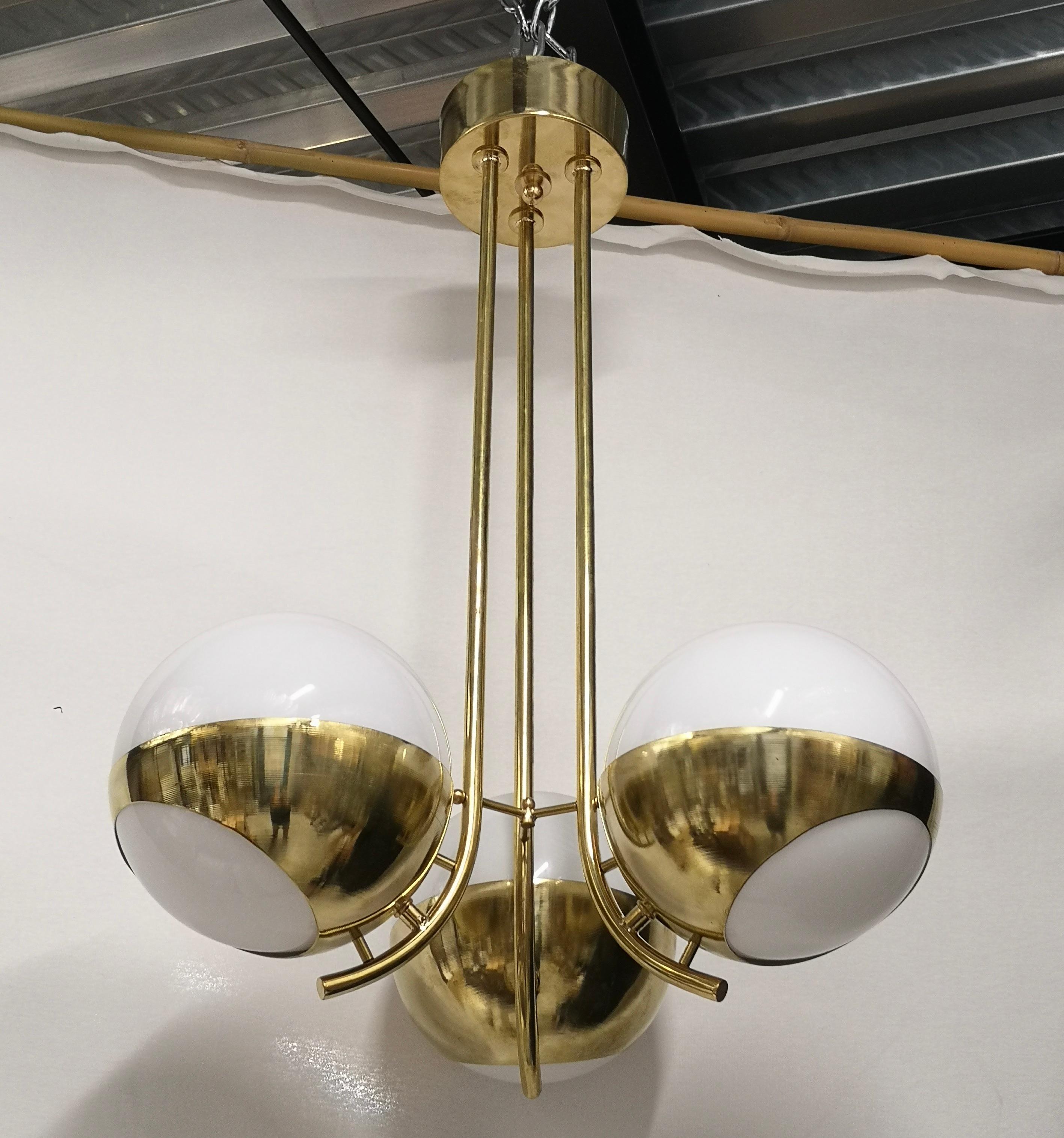 Mid-Century Modern Murano Round Glass and Brass Chandelier, 2000 For Sale