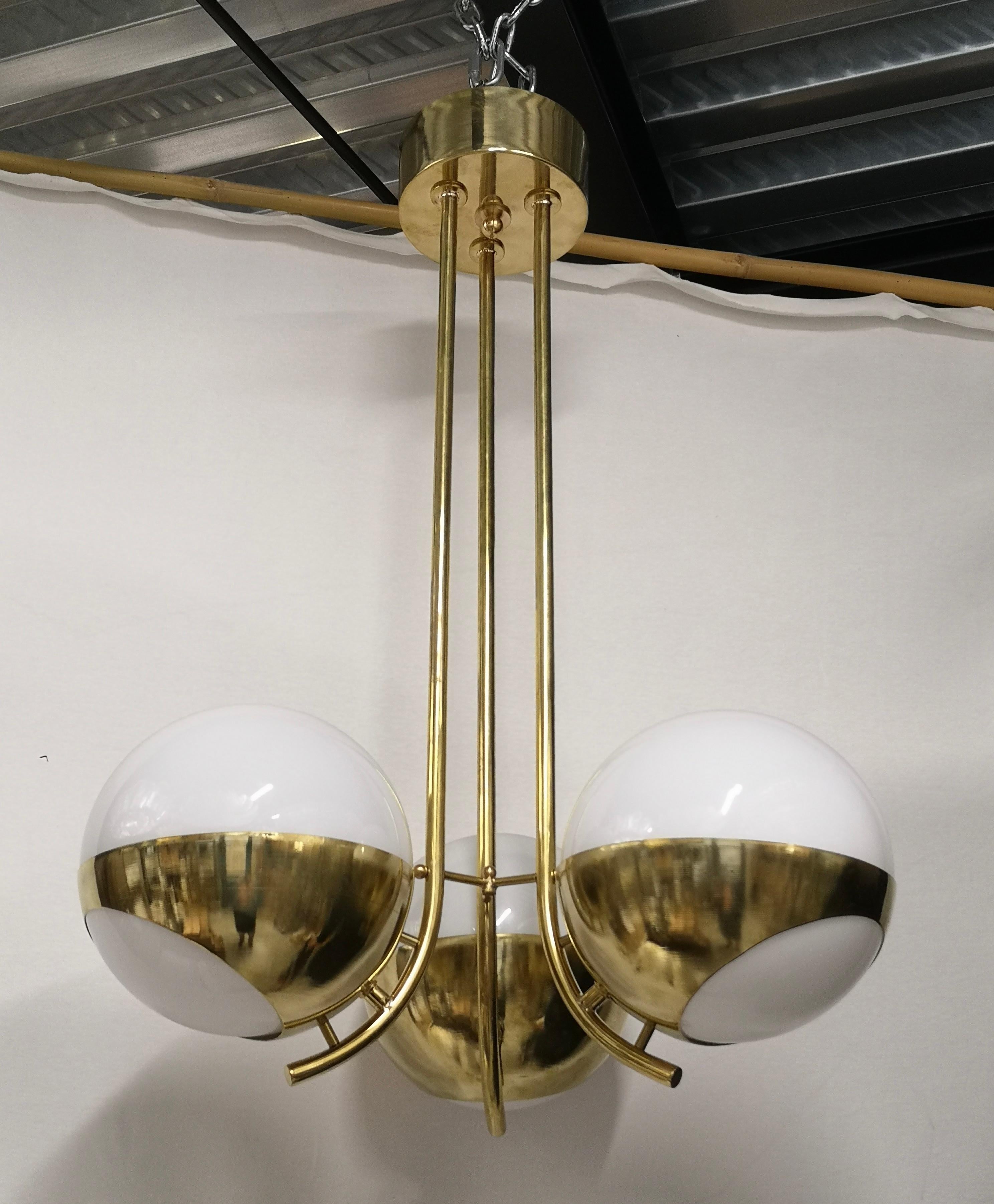 Italian Murano Round Glass and Brass Chandelier, 2000 For Sale