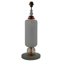 Lampe de table Art déco ronde en verre d'art « Murano » blanc glacé et laiton, 2020