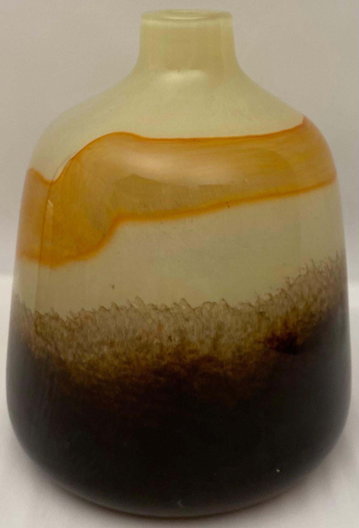 Murano Round Multi-Colored Art Glass Flower Vase In Good Condition For Sale In Miami, FL