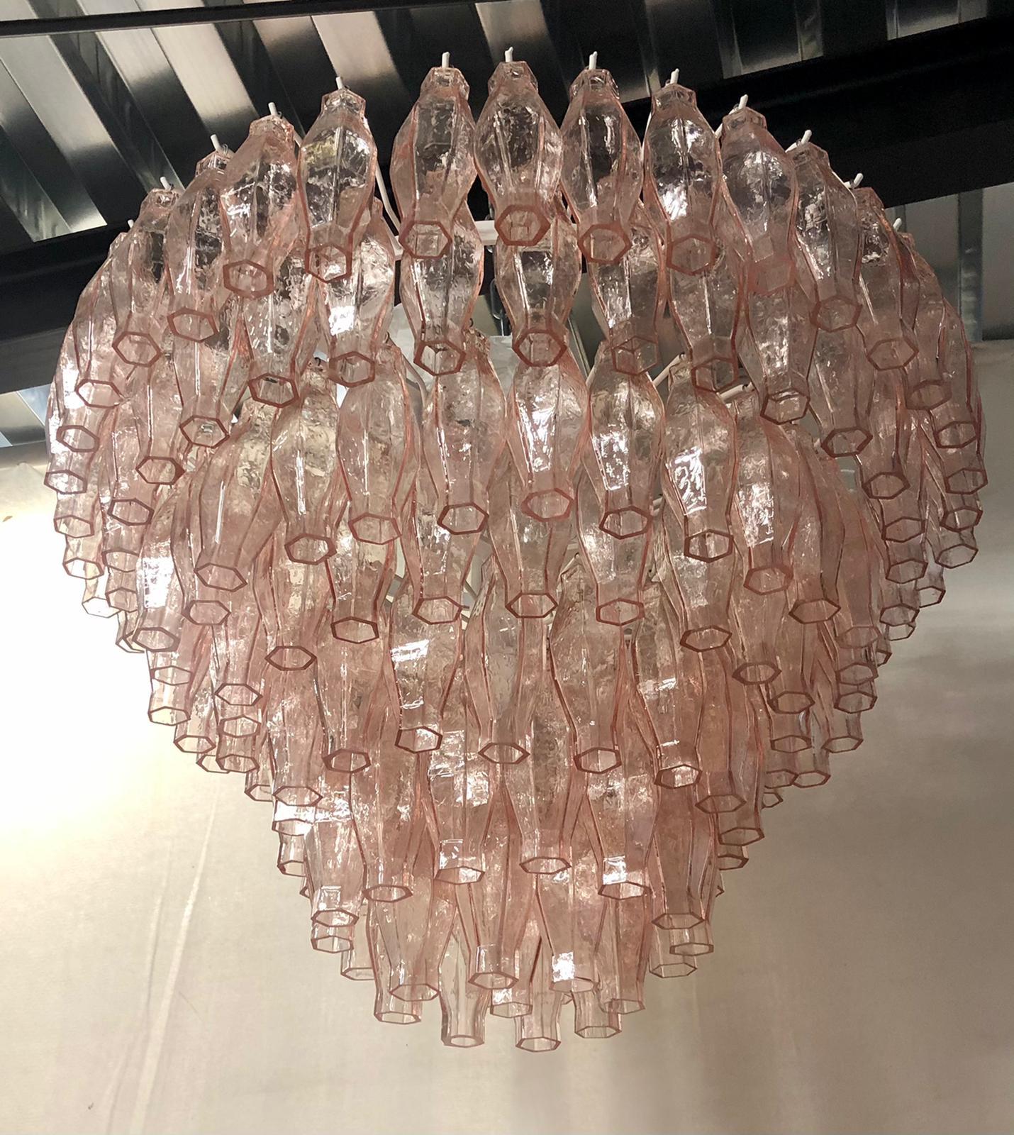 Mid-Century Modern Murano Round Pink Polyhedra Mid-Century Chandelier and Pendant, 1970 For Sale