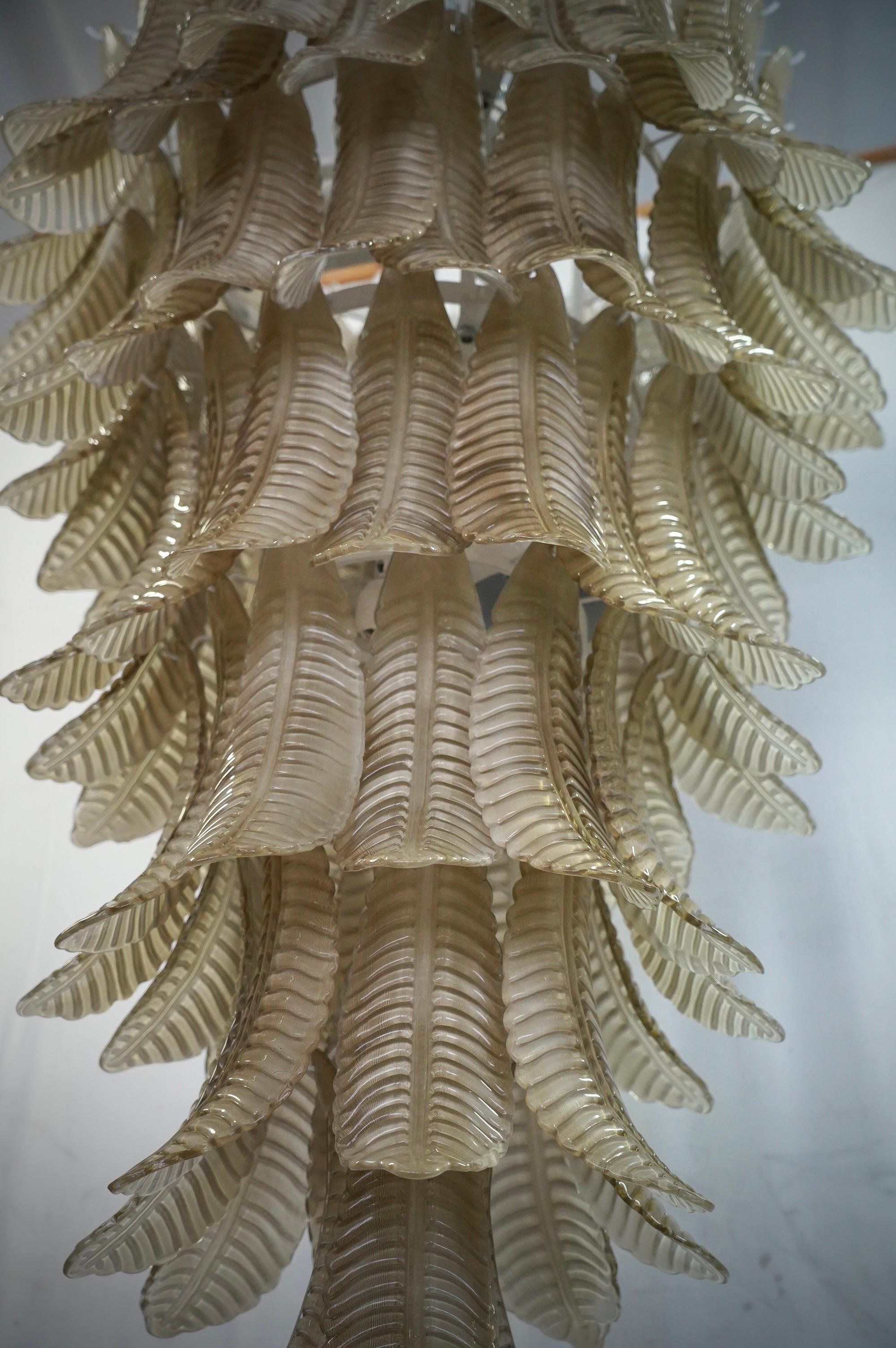 Vetro di Murano Lampadari e pendenti in vetro artistico tondo fumé di Murano, 2020 in vendita