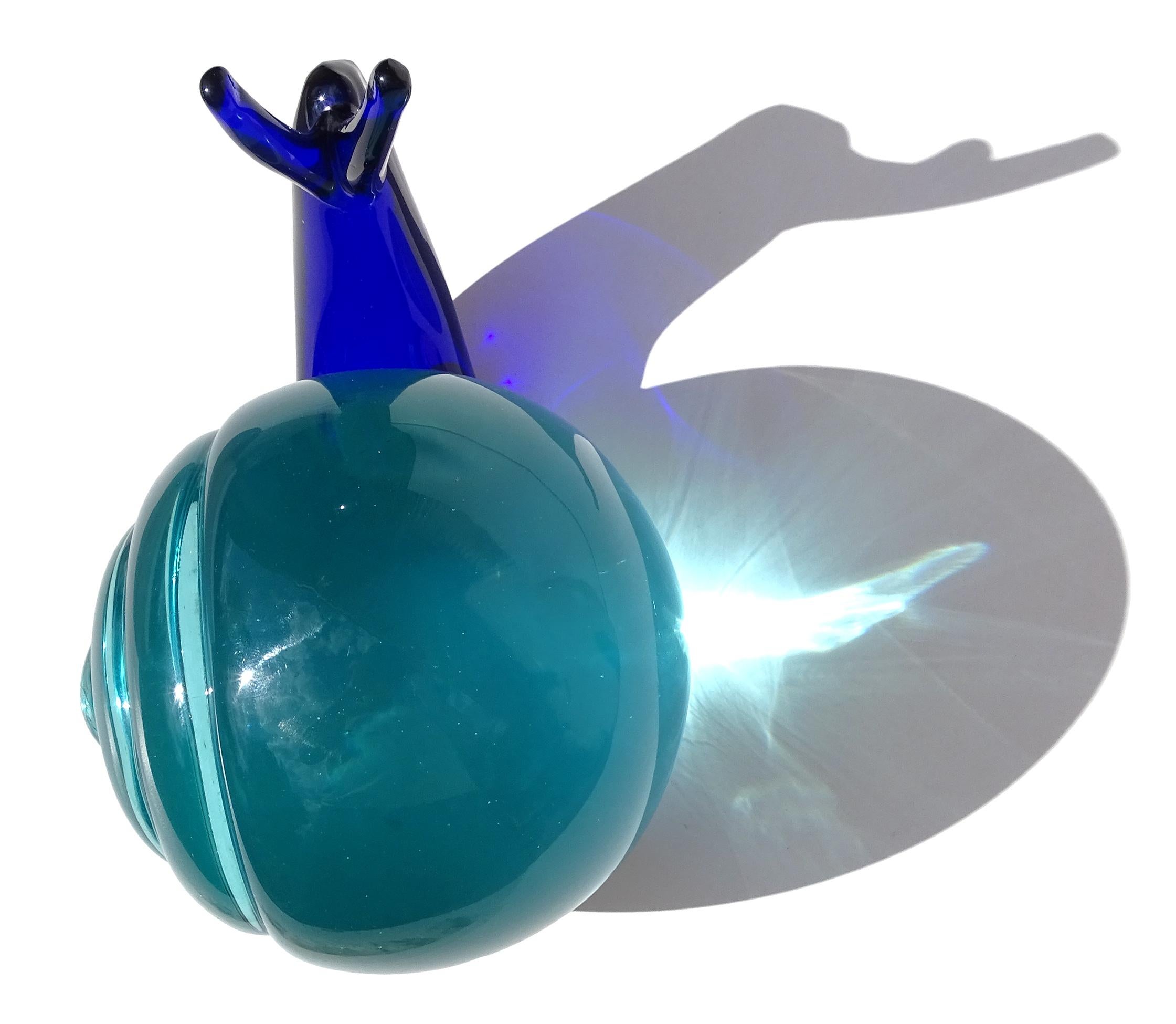 Murano Salviati Sommerso Sapphire Blue Italian Art Glass Snail Figure Sculpture For Sale 2